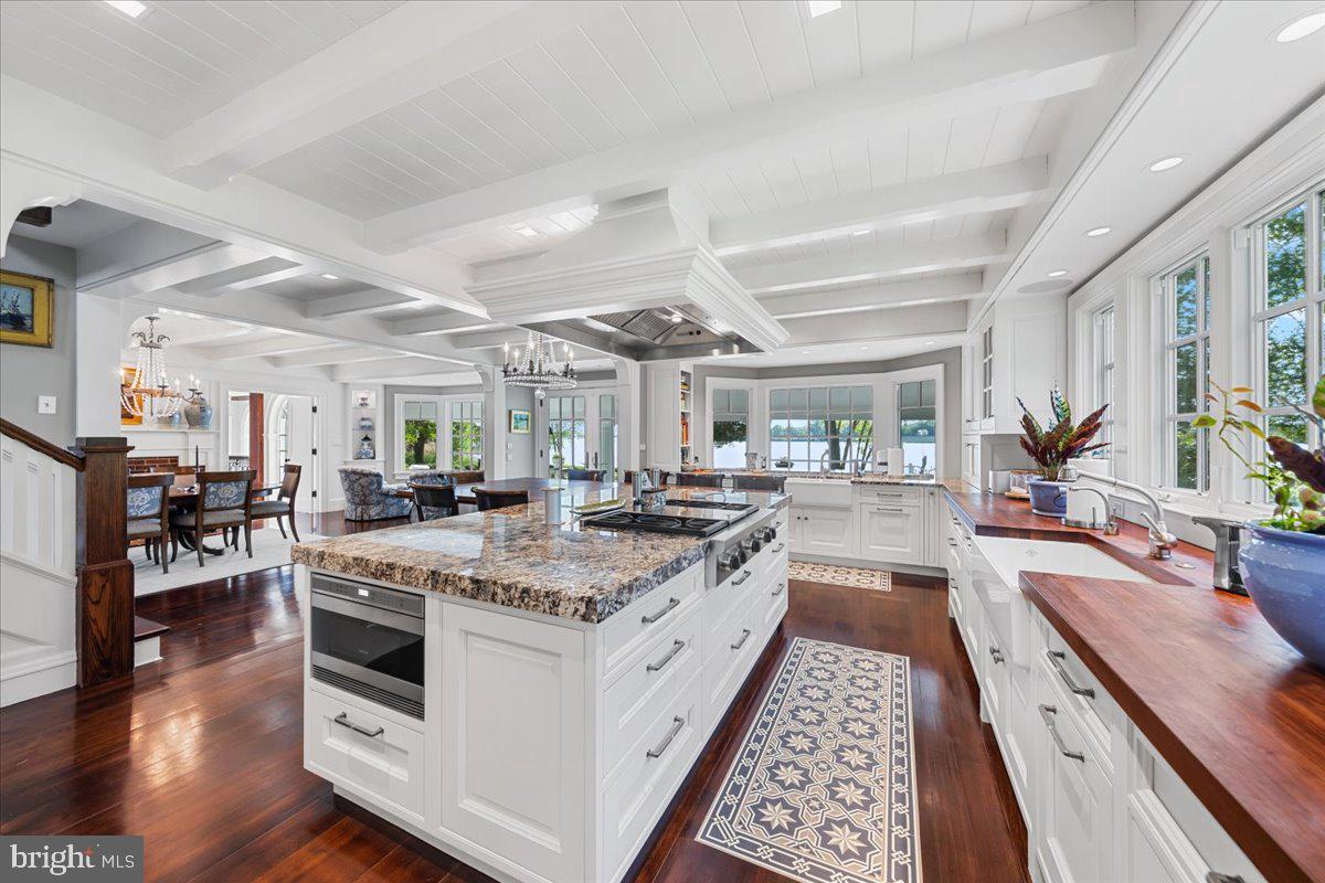 EASTON - Residential