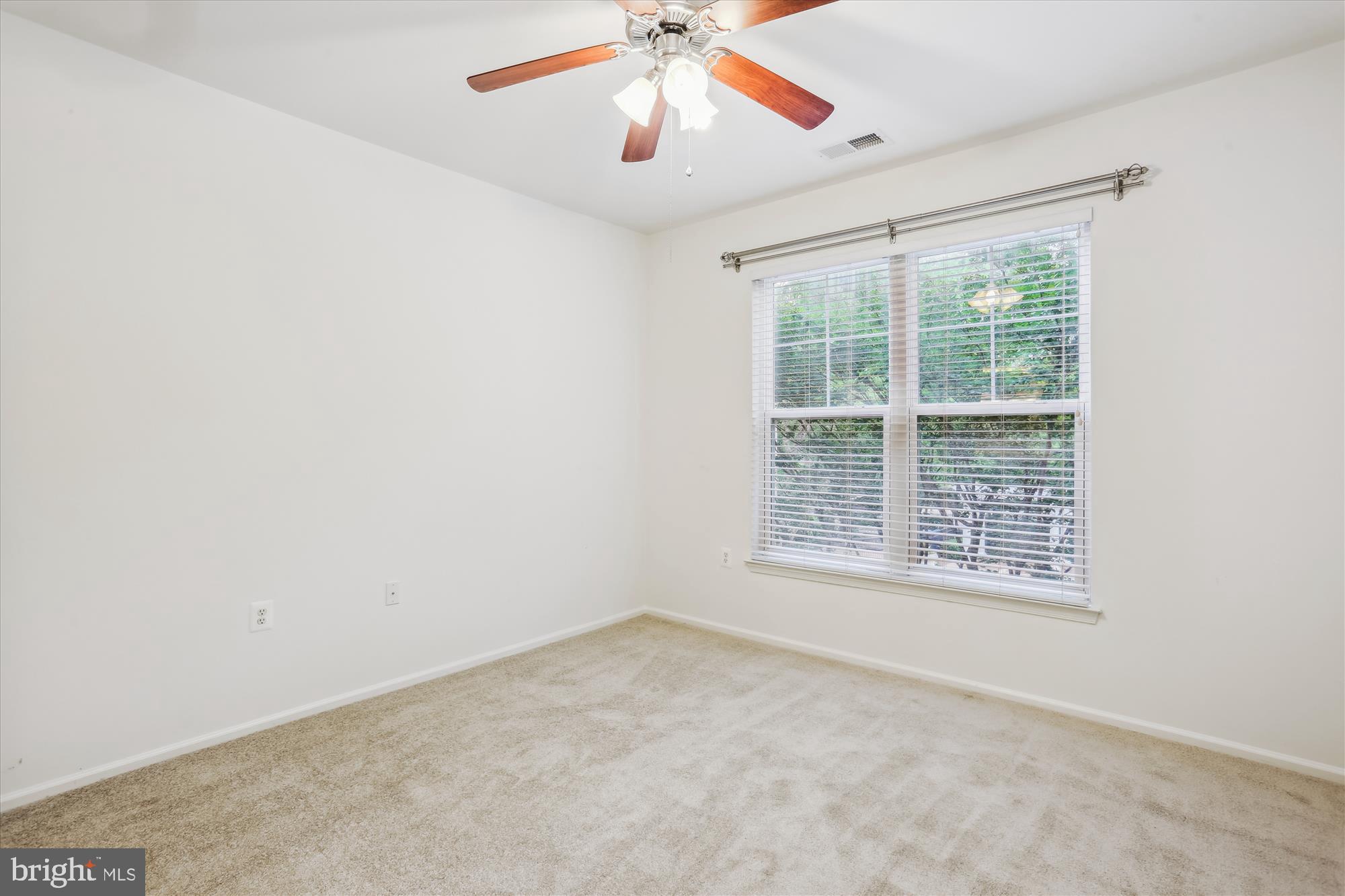 WHITE FLINT STATION - Residential