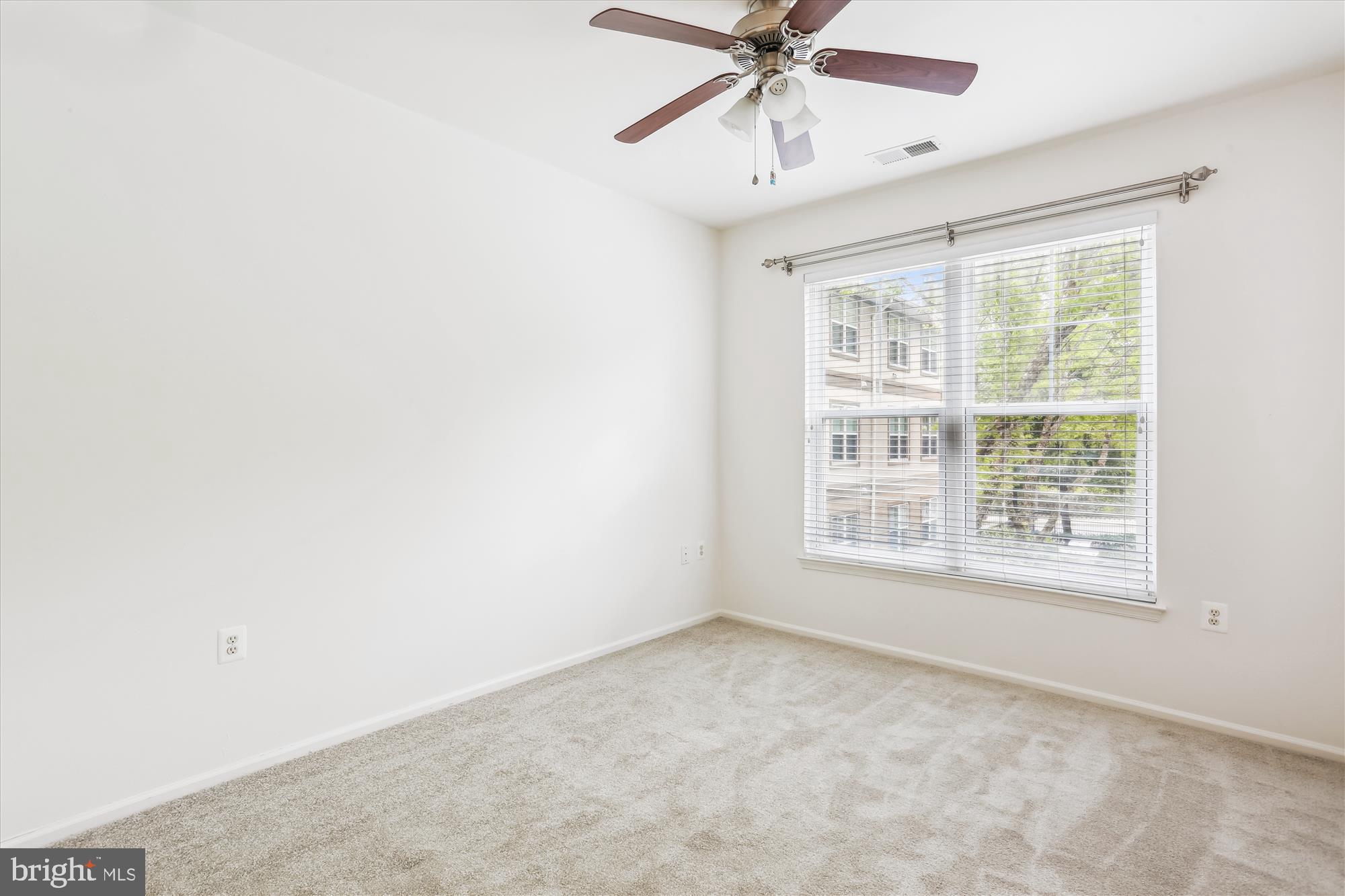 WHITE FLINT STATION - Residential