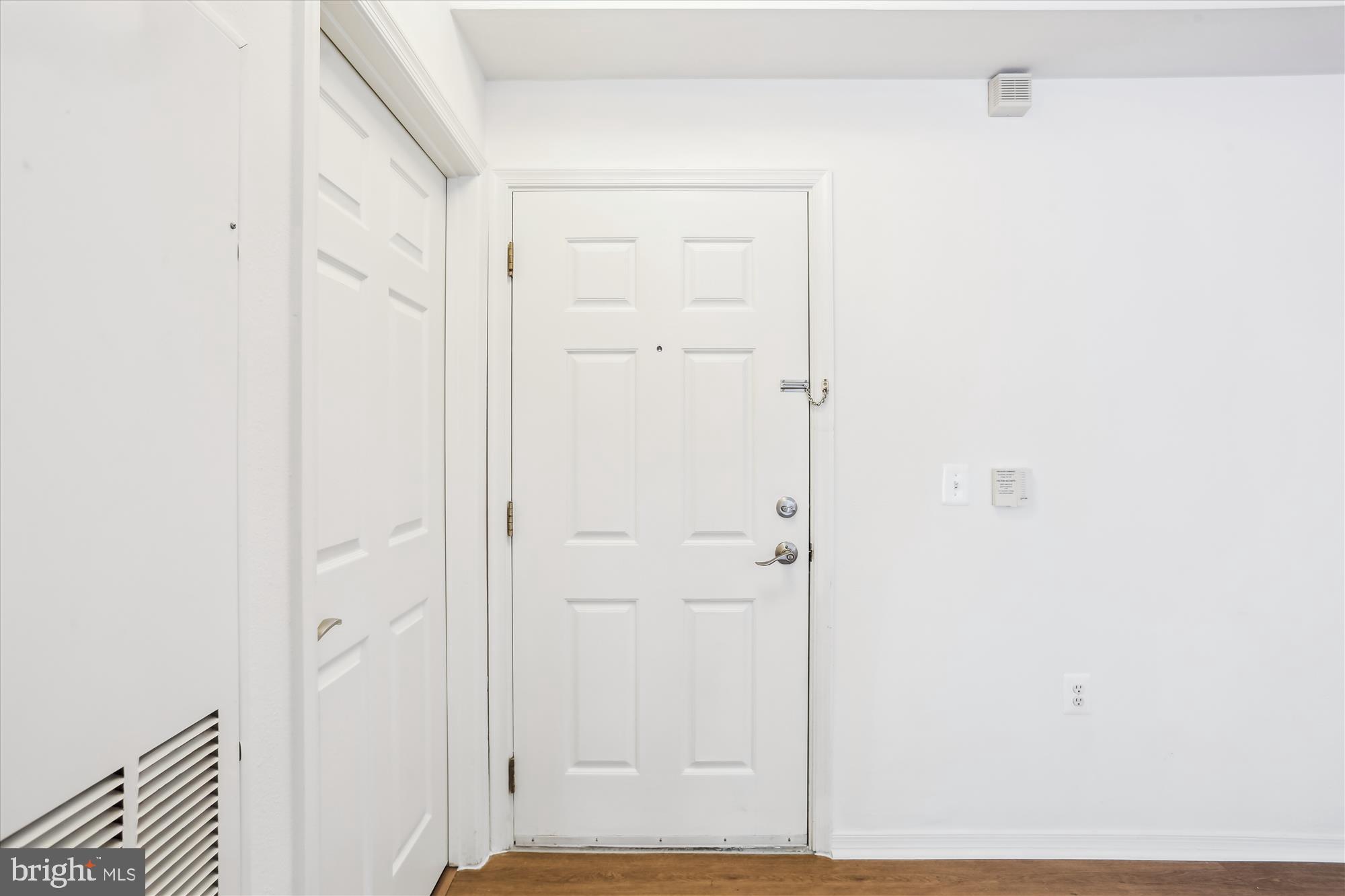 WHITE FLINT STATION - Residential