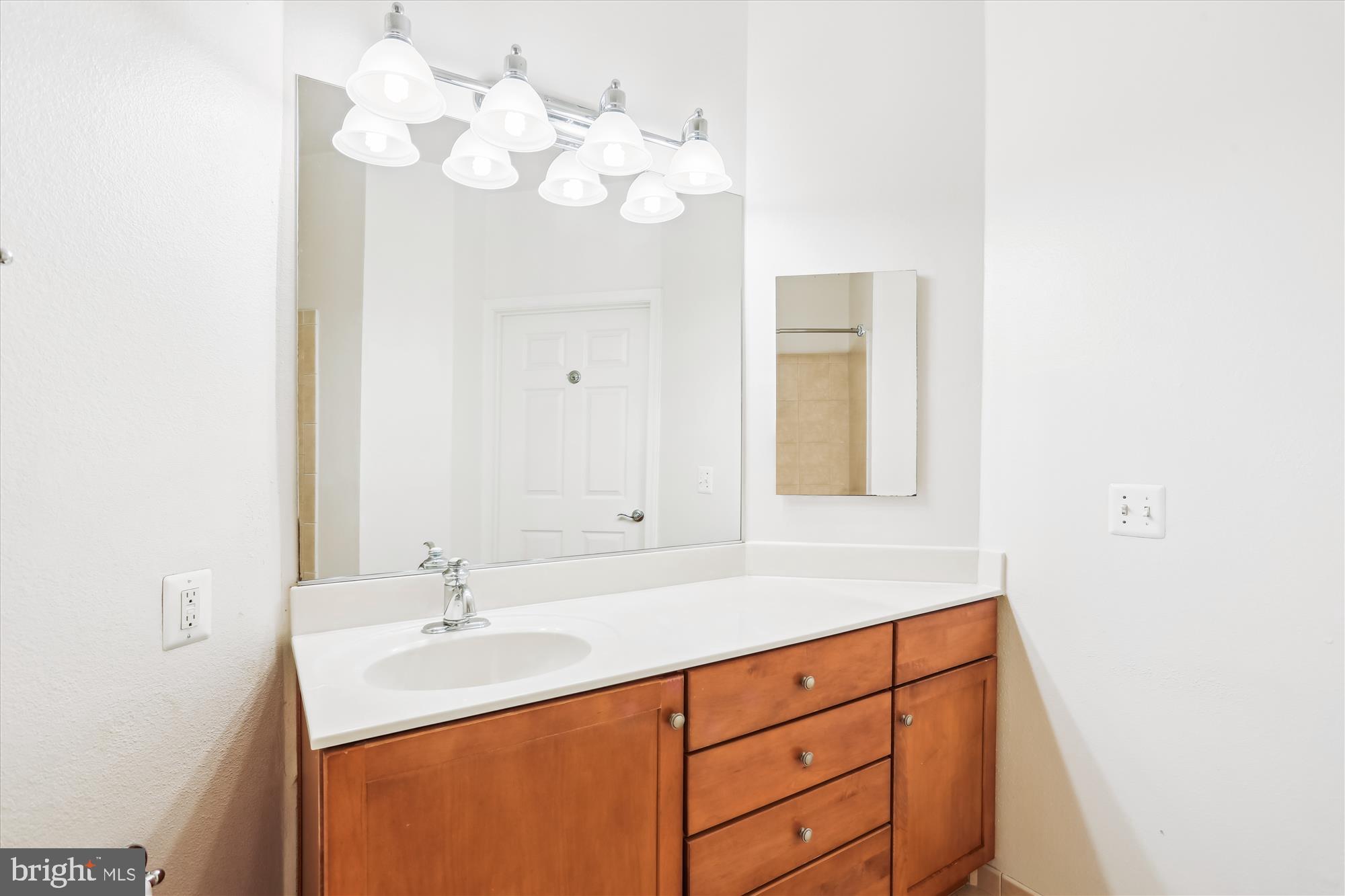 WHITE FLINT STATION - Residential