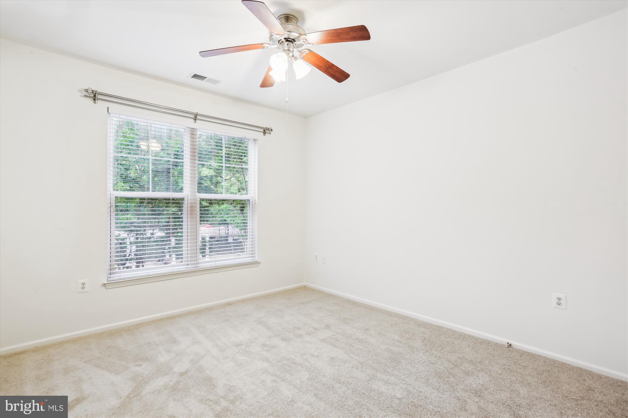 WHITE FLINT STATION - Residential