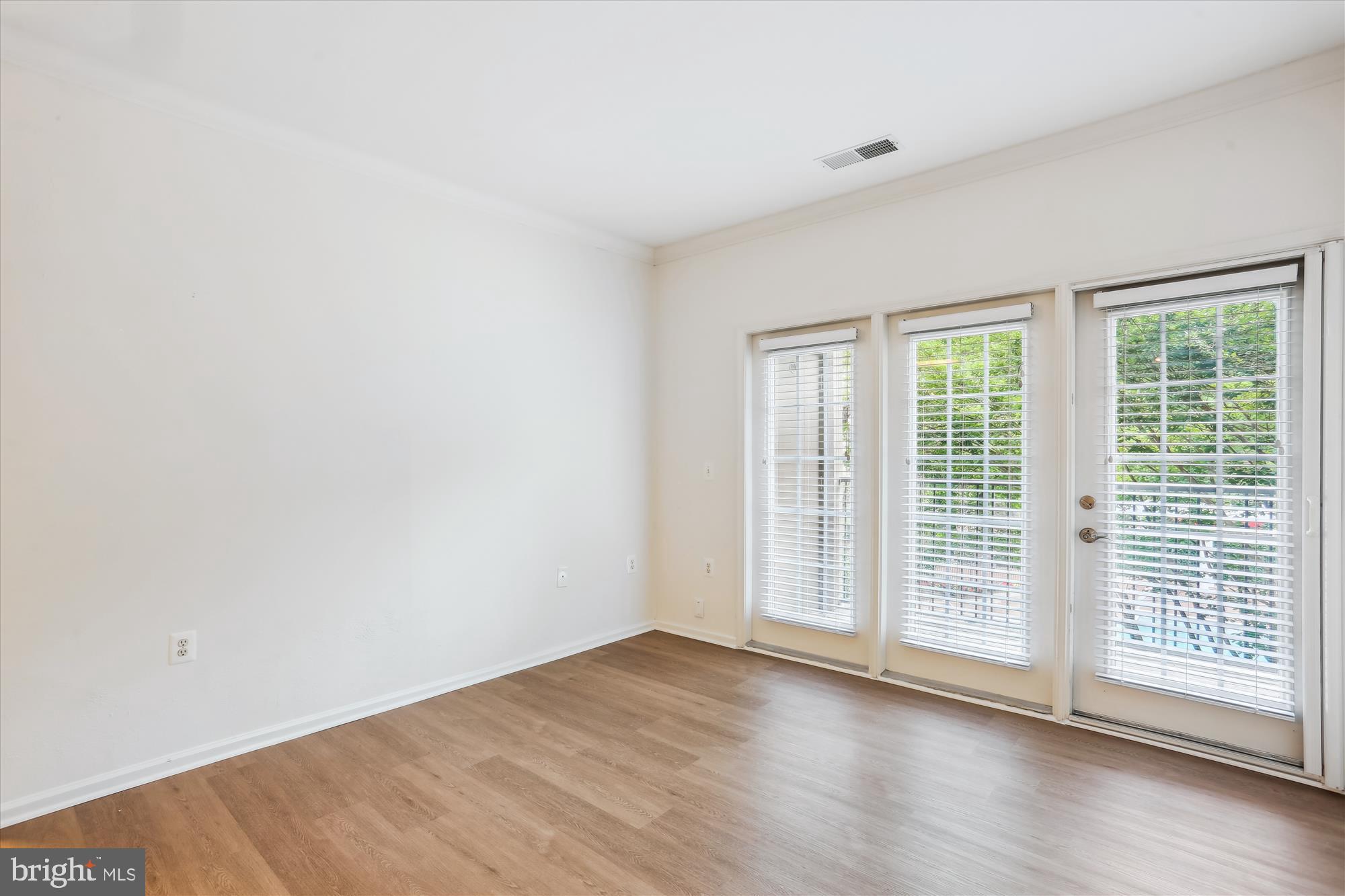 WHITE FLINT STATION - Residential