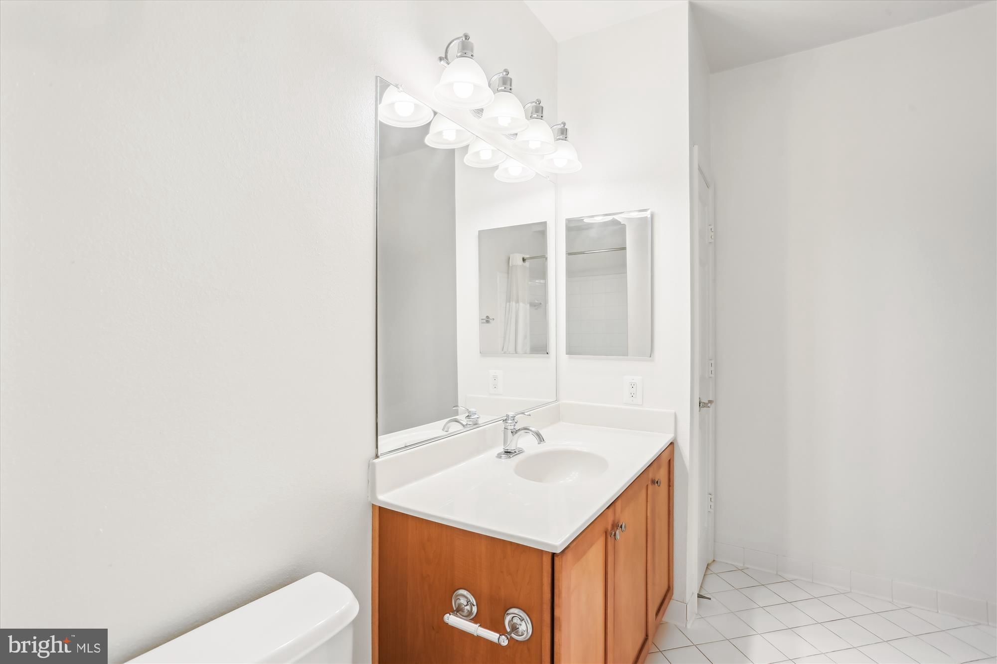 WHITE FLINT STATION - Residential