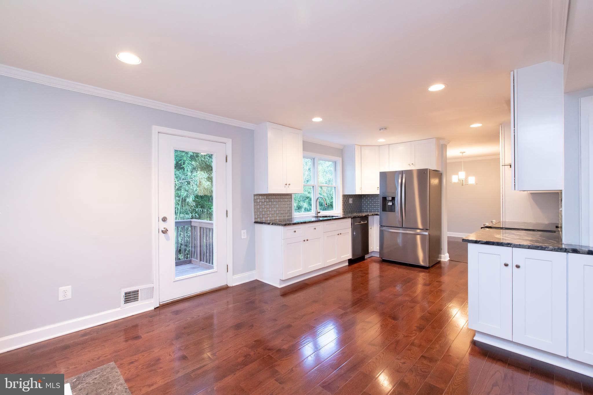 MILL CREEK SOUTH - Residential