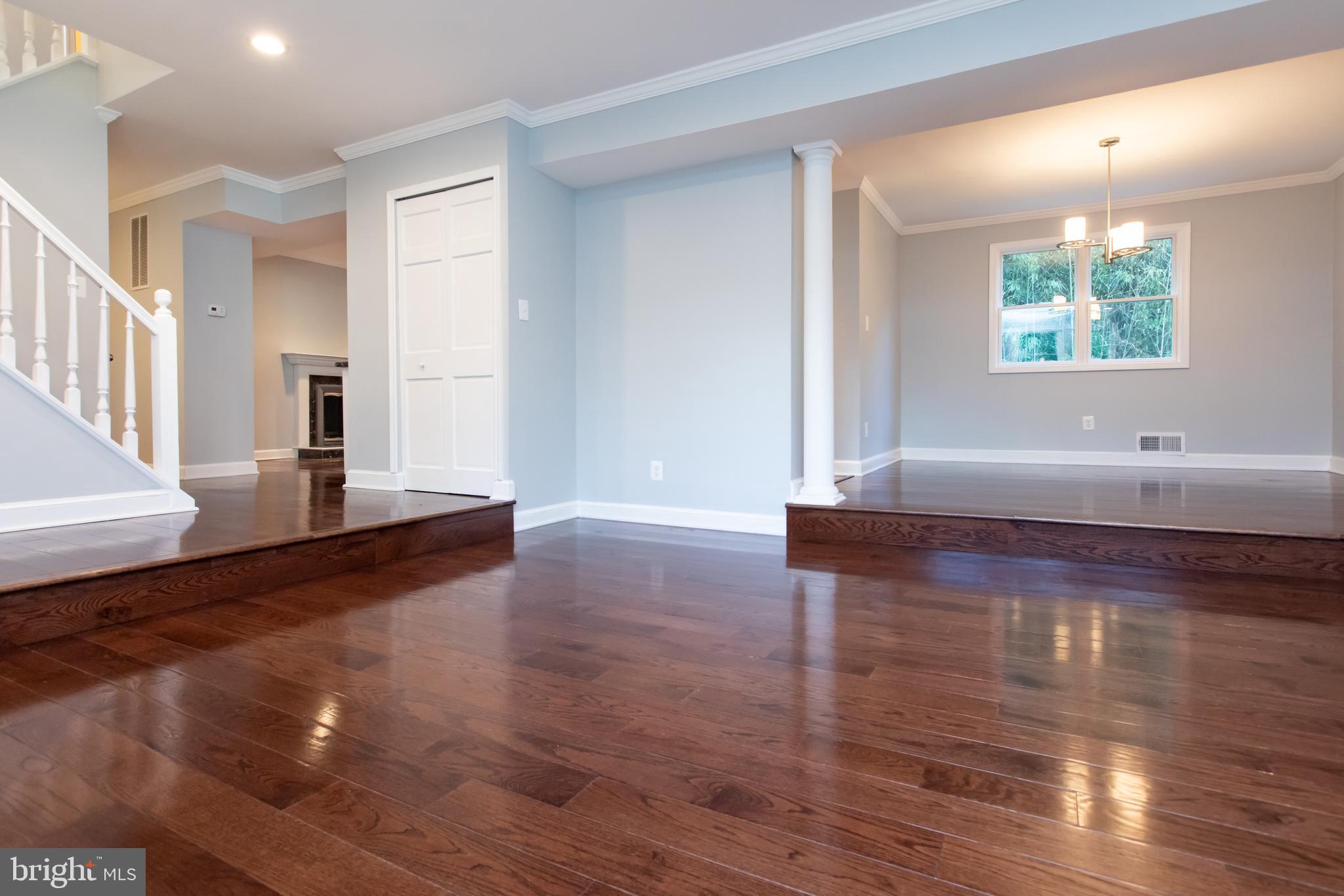 MILL CREEK SOUTH - Residential