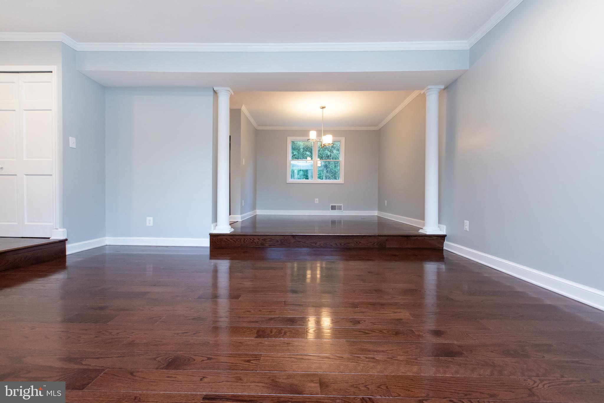 MILL CREEK SOUTH - Residential