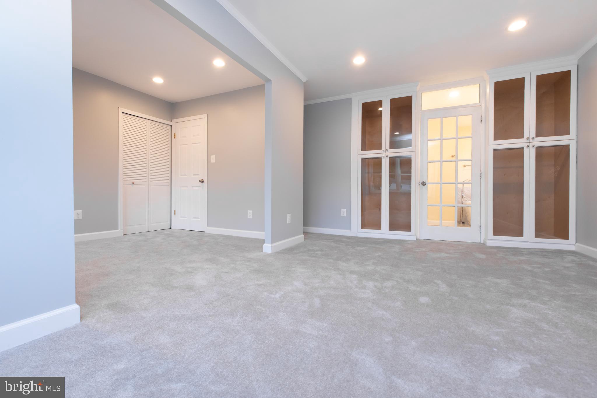 MILL CREEK SOUTH - Residential