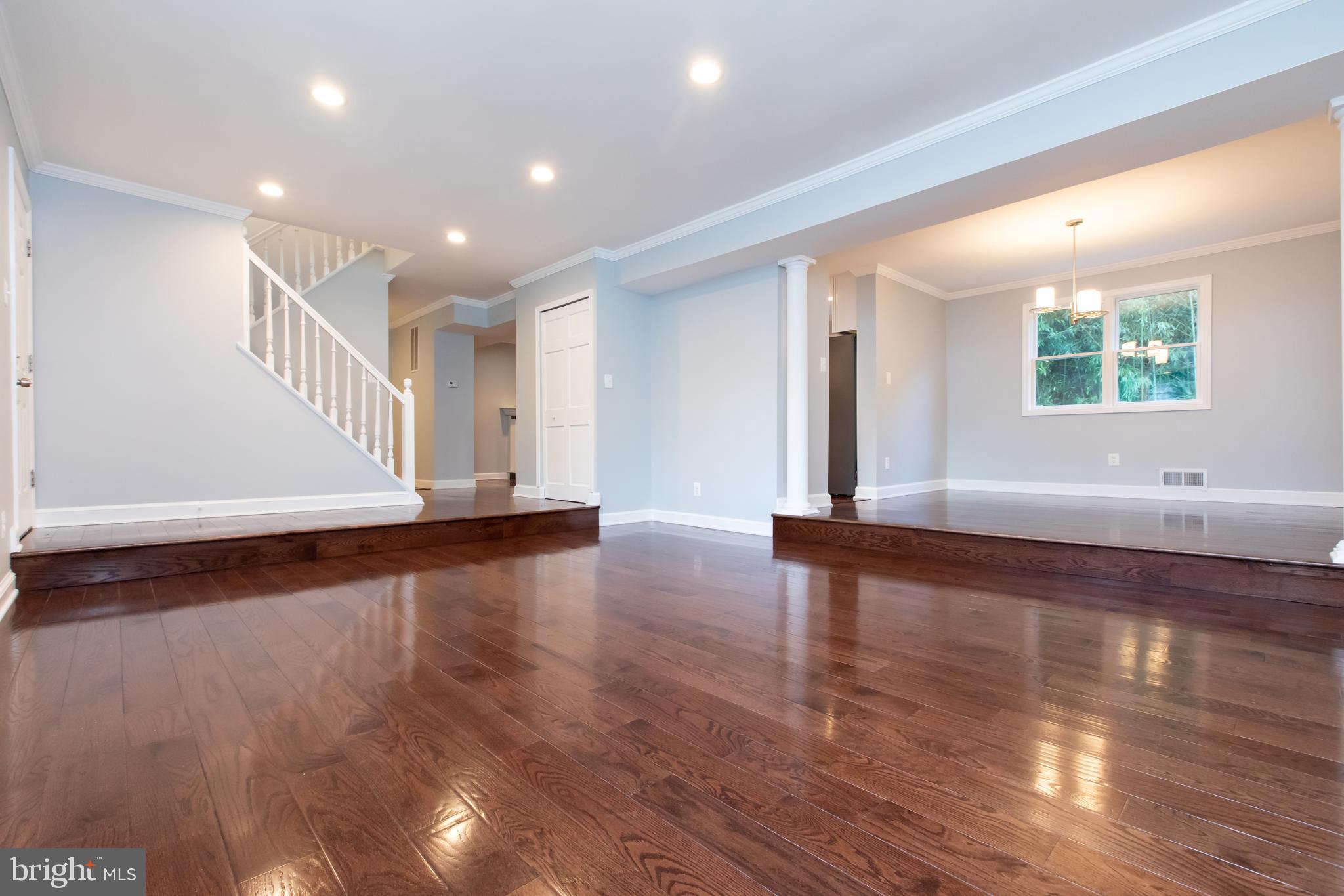 MILL CREEK SOUTH - Residential