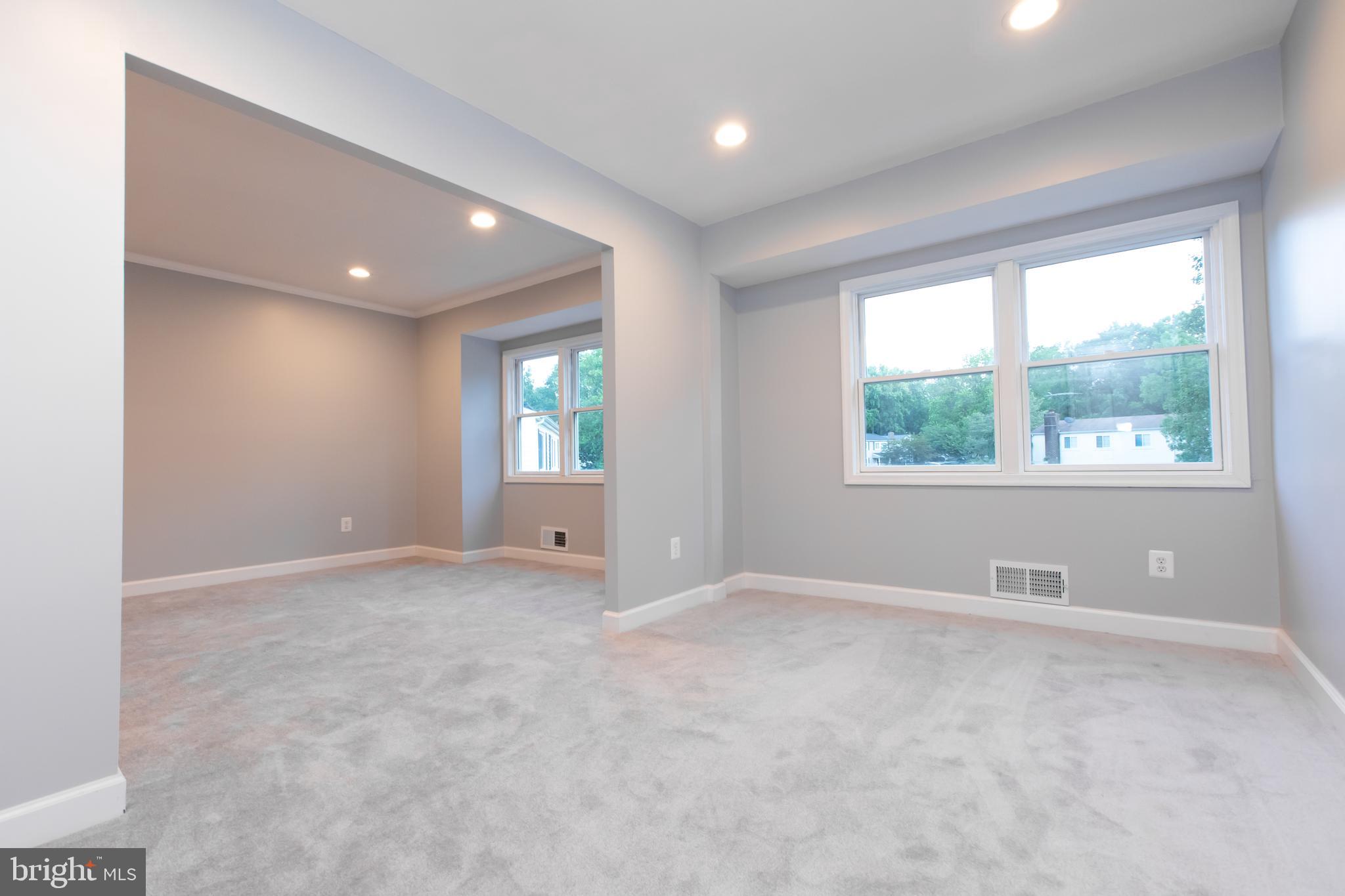 MILL CREEK SOUTH - Residential