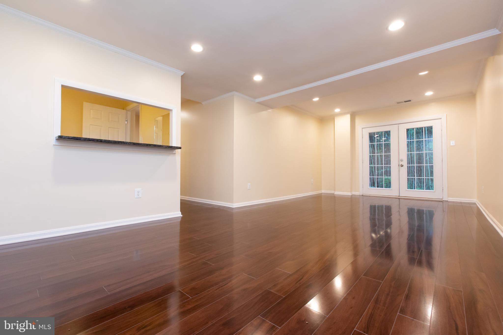 MILL CREEK SOUTH - Residential