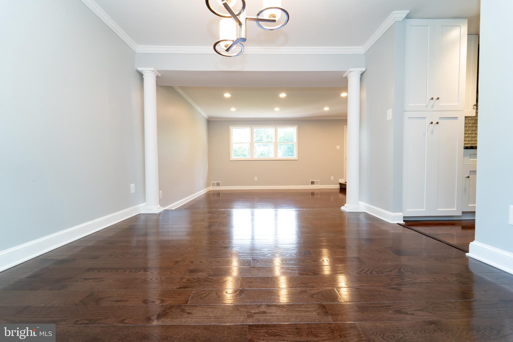 MILL CREEK SOUTH - Residential