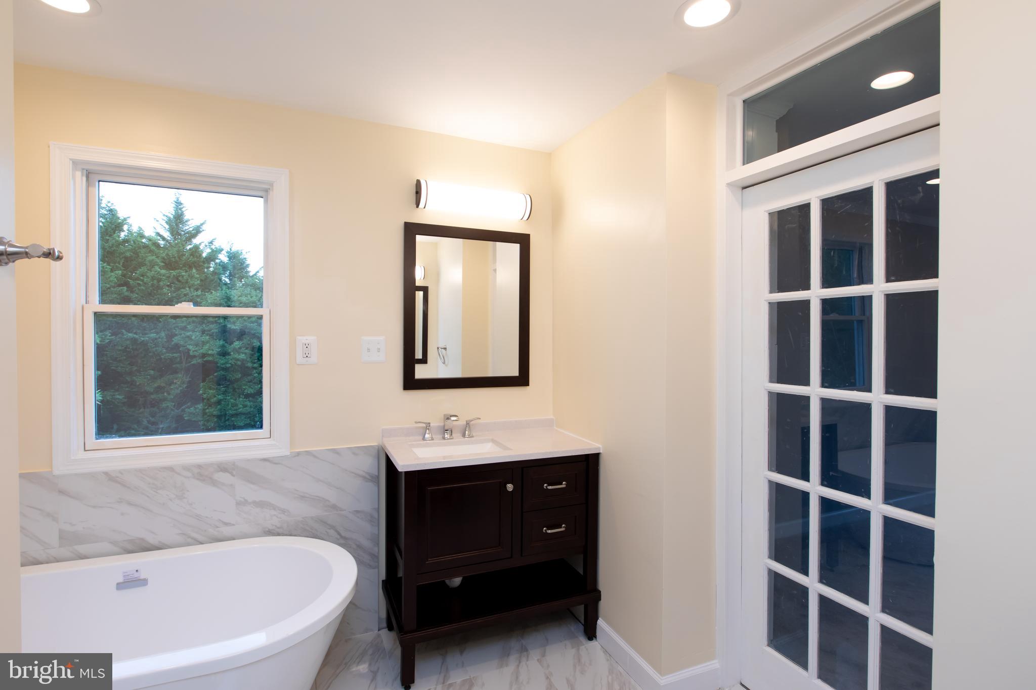 MILL CREEK SOUTH - Residential