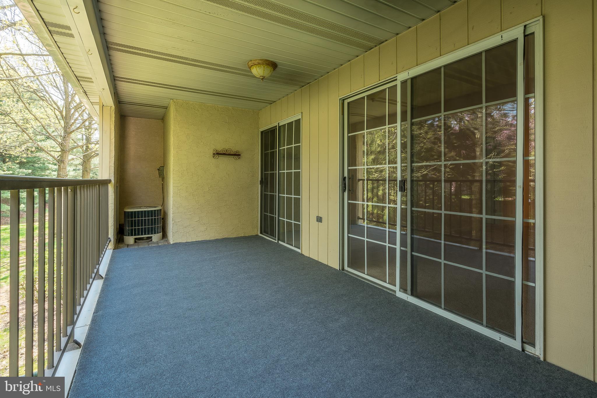 VALLEY GREEN CONDO - Residential