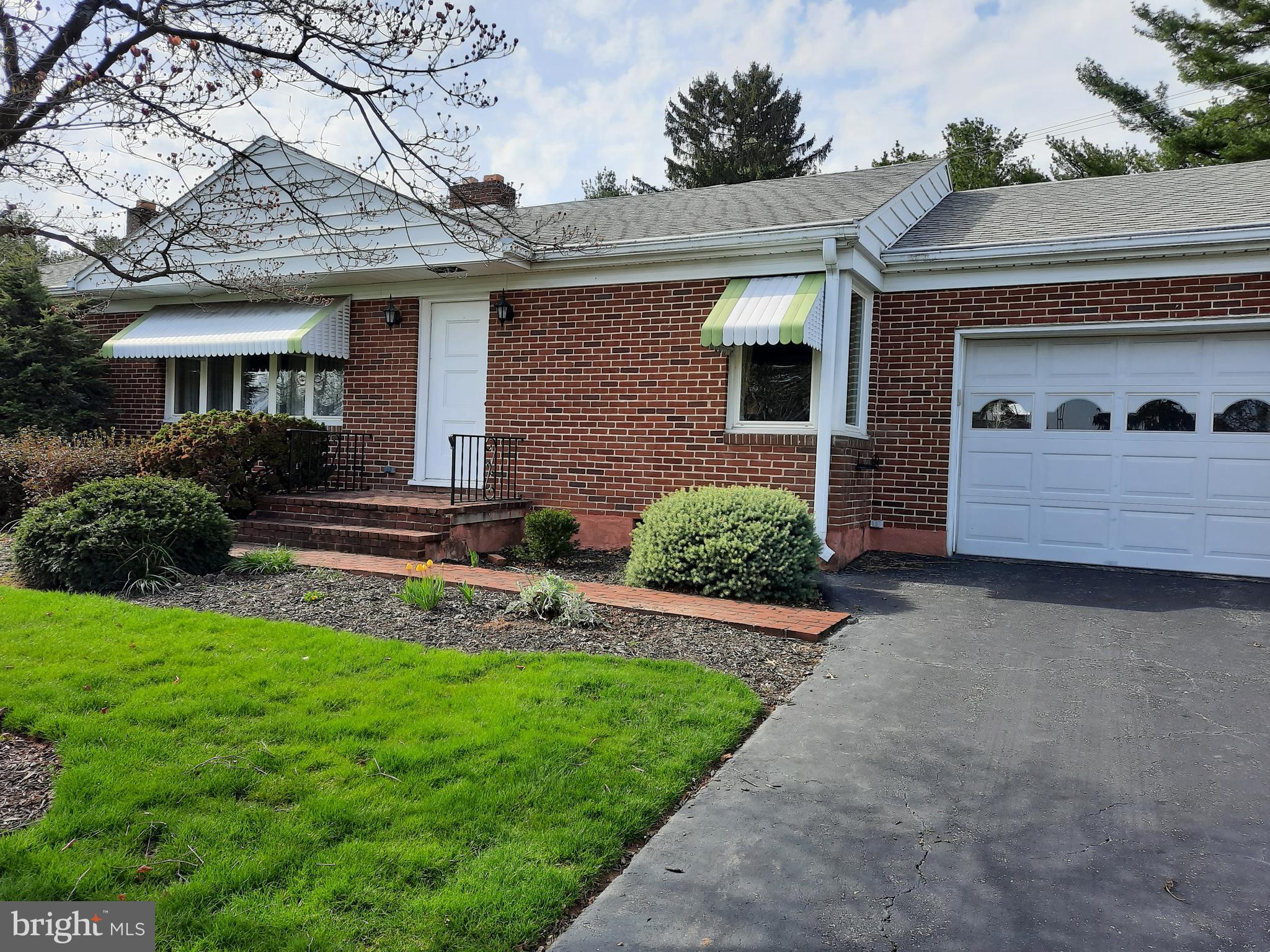HOLLY HEIGHTS - Residential