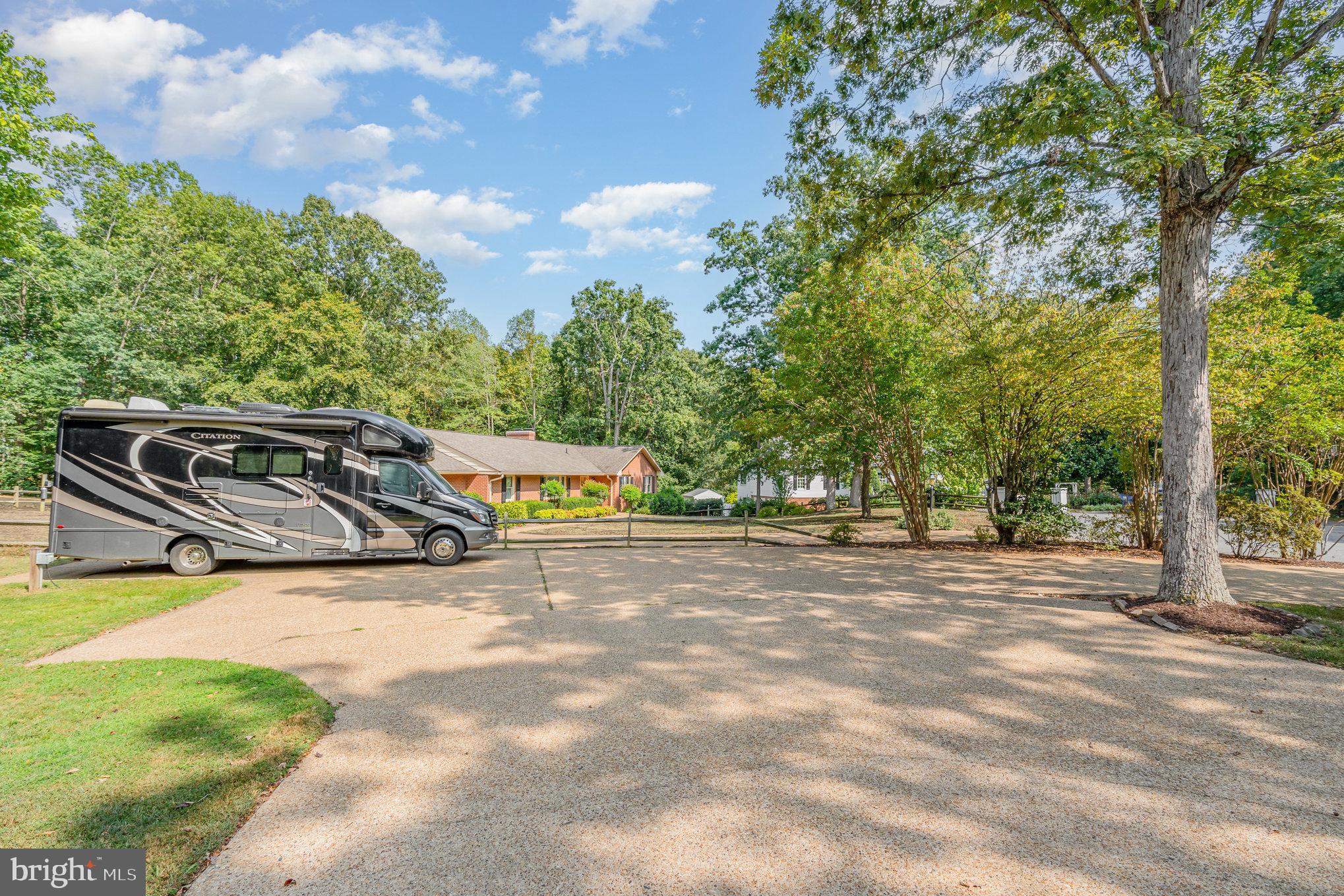 WOODLAWN - Residential