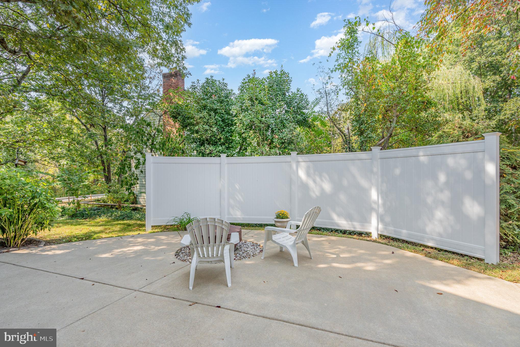 WOODLAWN - Residential