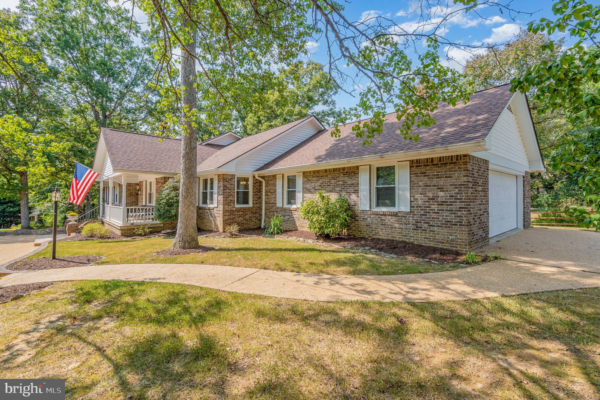 WOODLAWN - Residential