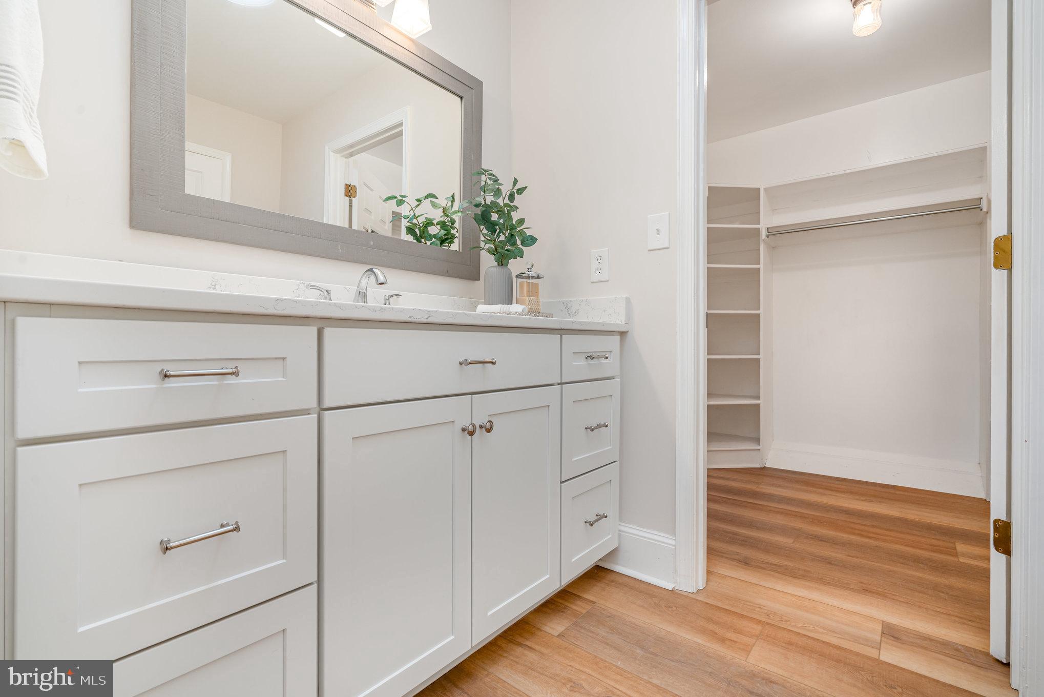 WOODLAWN - Residential