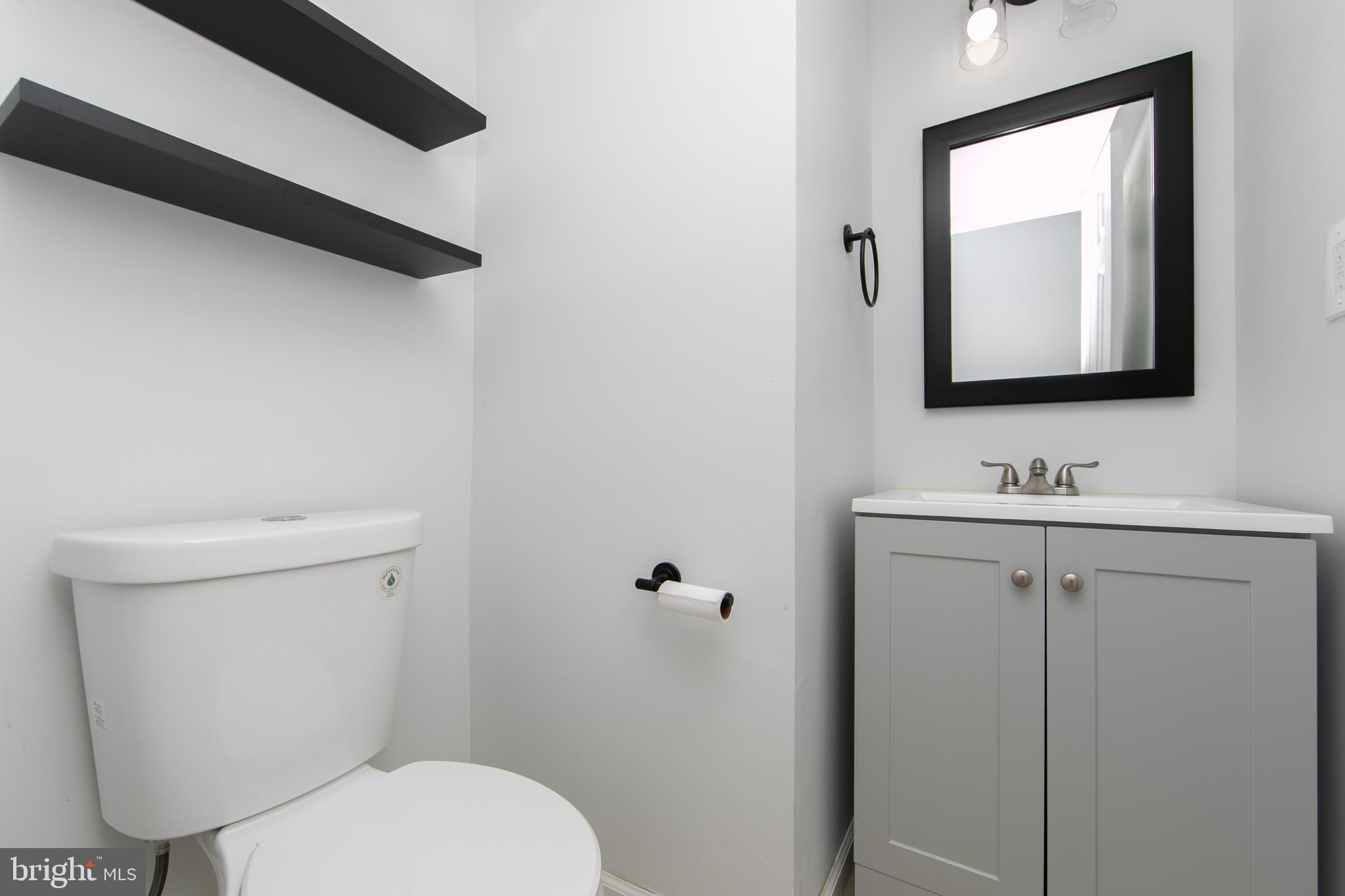 BRIARBANK - Residential