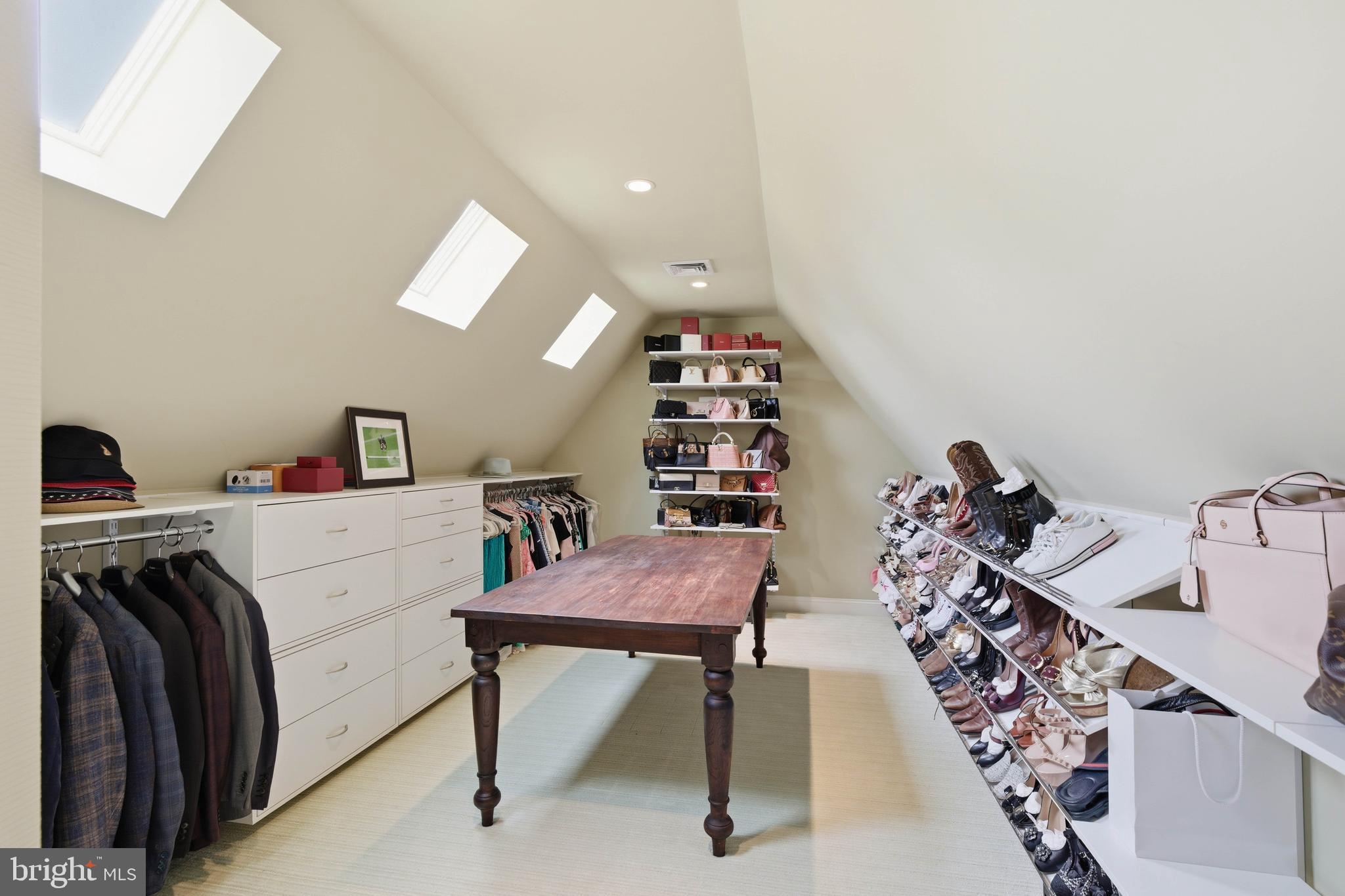 BENT CREEK - Residential