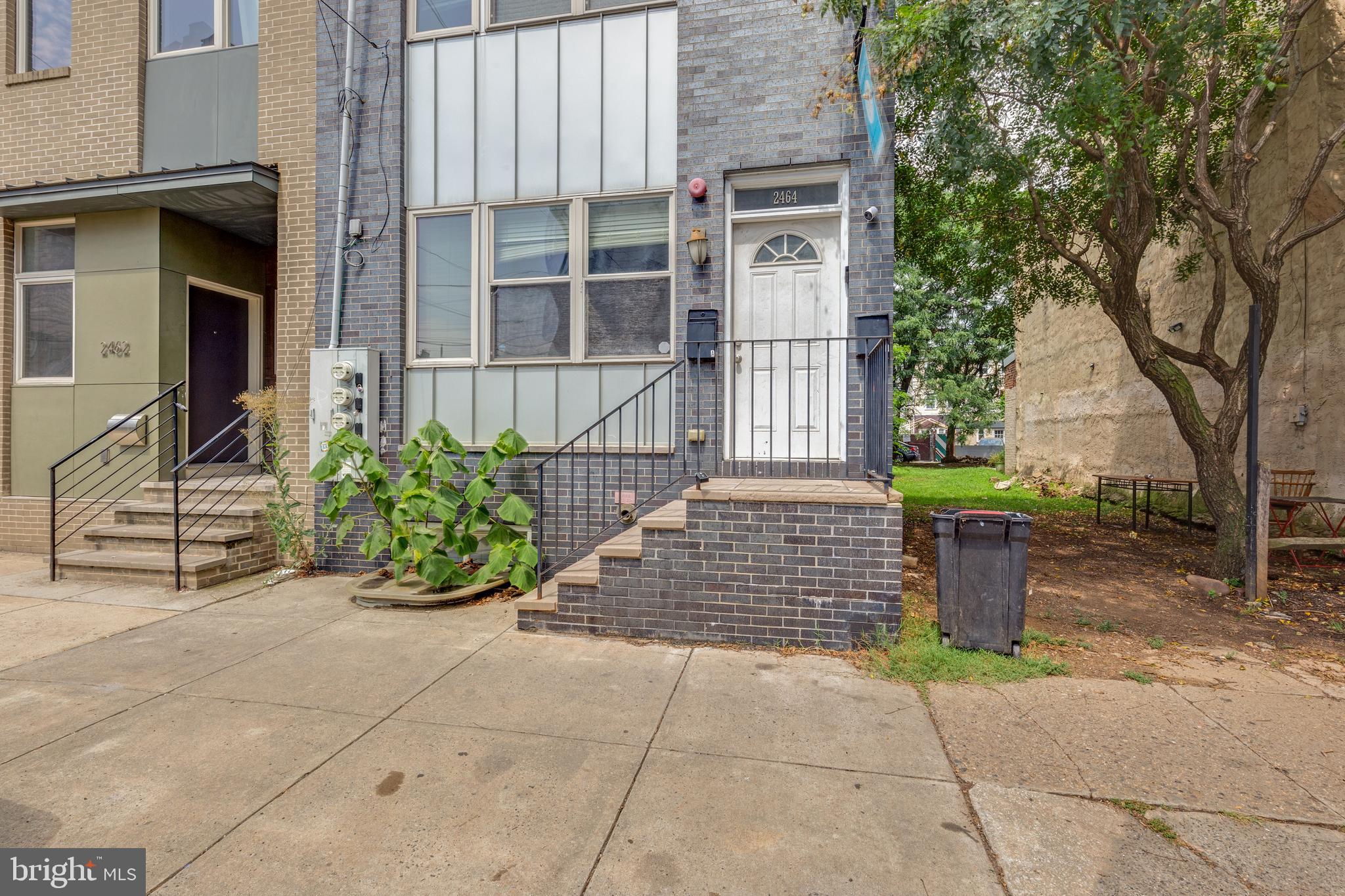 FISHTOWN - Residential Lease