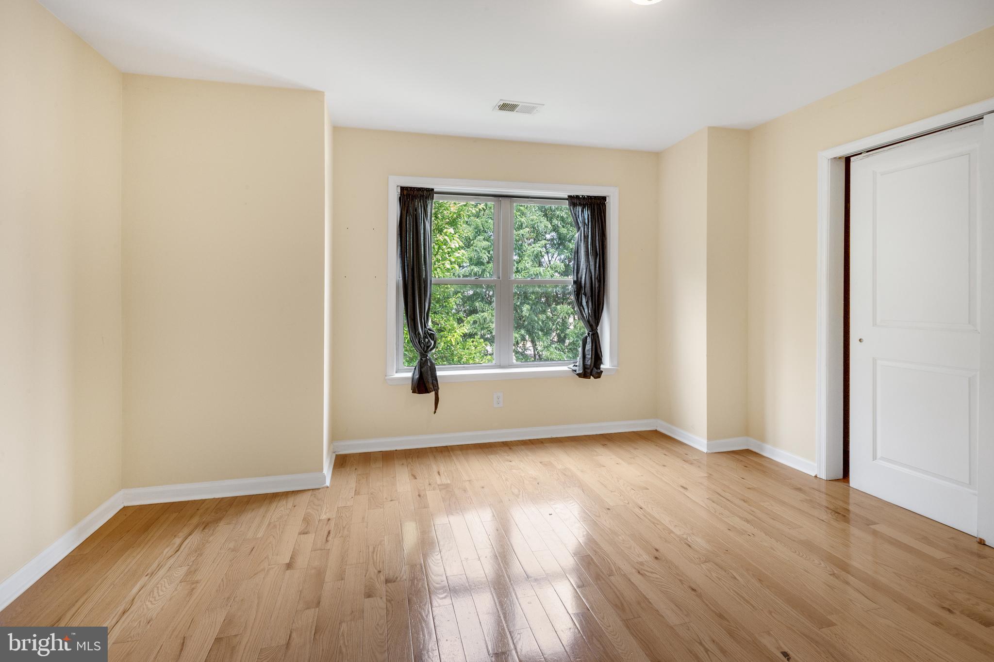 FISHTOWN - Residential Lease