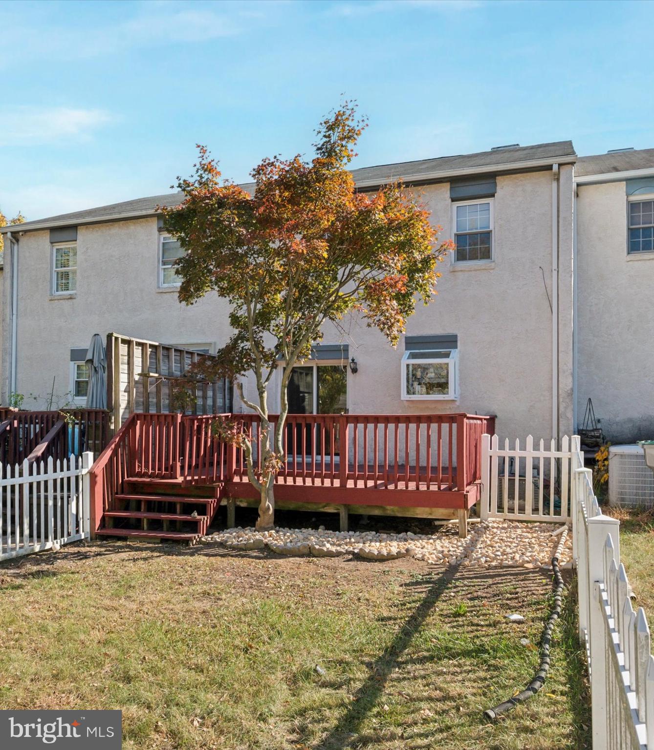 SADDLEBROOK - Residential