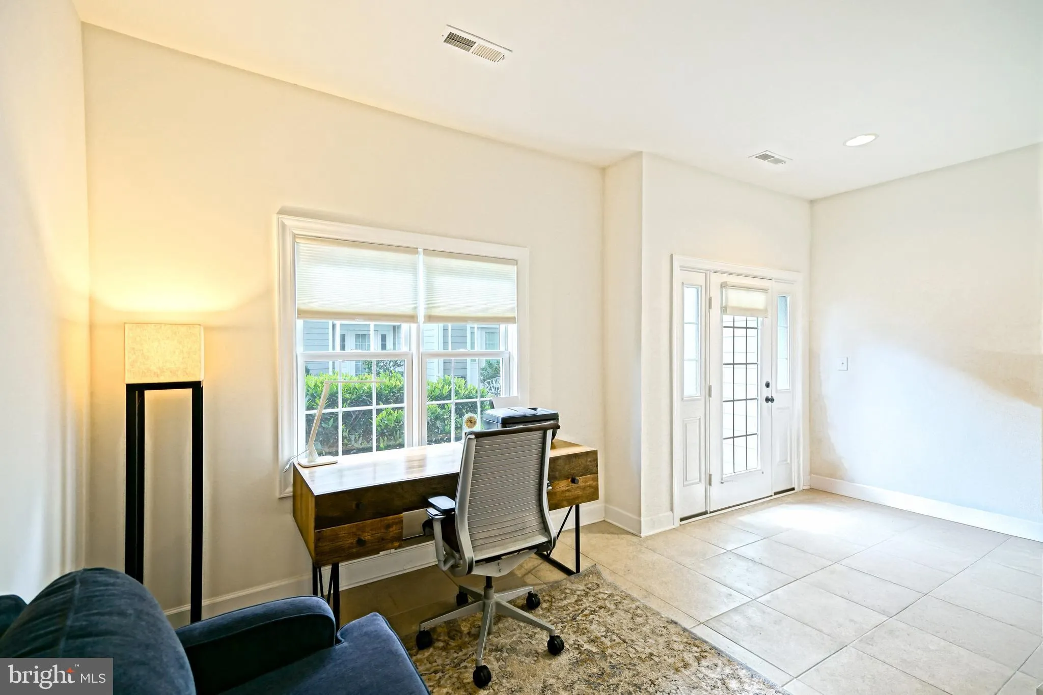 Lewes, Delaware 19958, United States, 3 Bedrooms Bedrooms, ,4 BathroomsBathrooms,Residential,Pending,200264