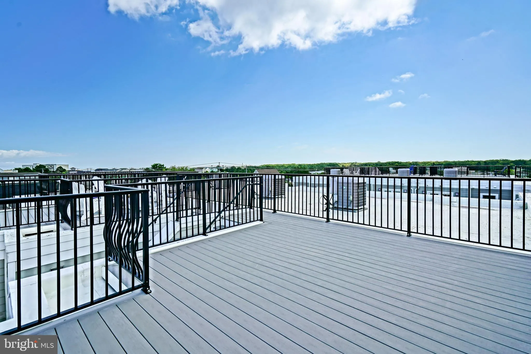 Lewes, Delaware 19958, United States, 3 Bedrooms Bedrooms, ,4 BathroomsBathrooms,Residential,Pending,200264