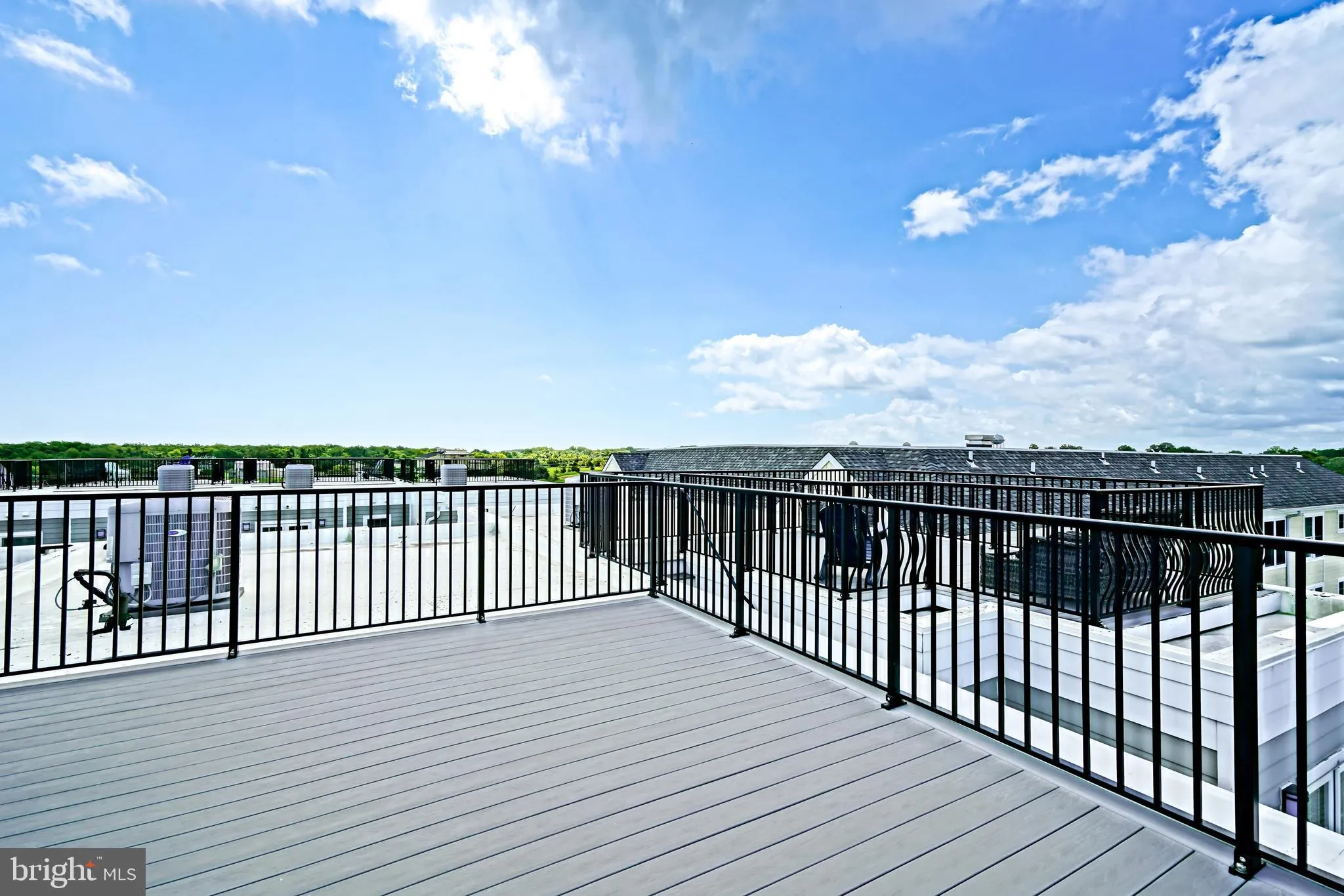 Lewes, Delaware 19958, United States, 3 Bedrooms Bedrooms, ,4 BathroomsBathrooms,Residential,Pending,200264