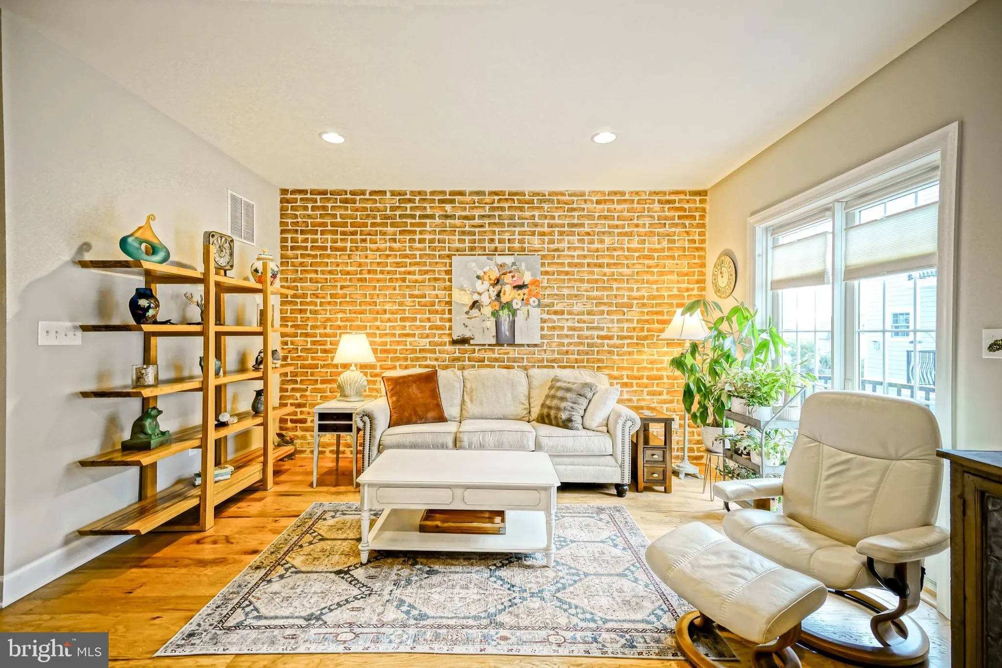 Lewes, Delaware 19958, United States, 3 Bedrooms Bedrooms, ,4 BathroomsBathrooms,Residential,Pending,200264