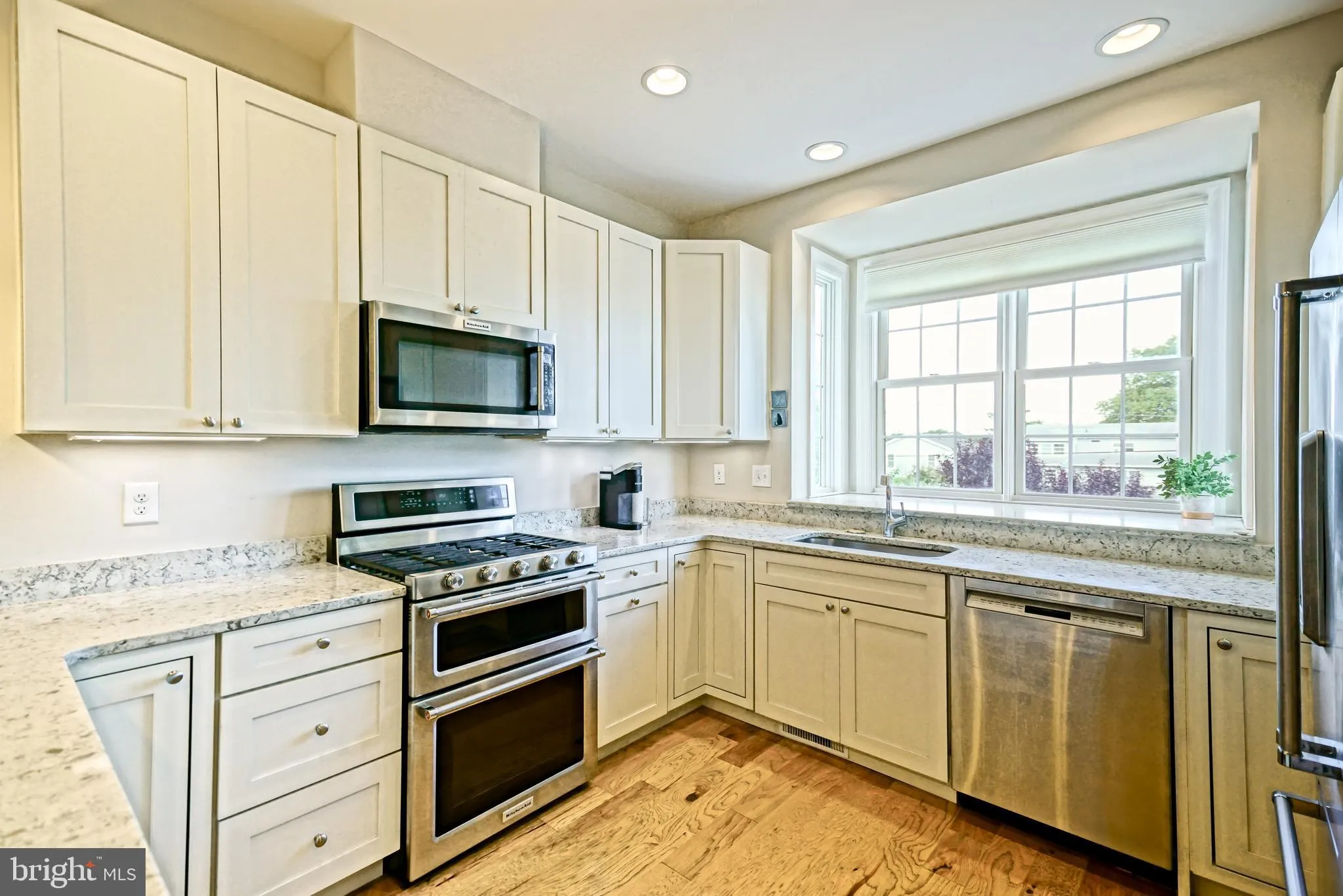 Lewes, Delaware 19958, United States, 3 Bedrooms Bedrooms, ,4 BathroomsBathrooms,Residential,Pending,200264