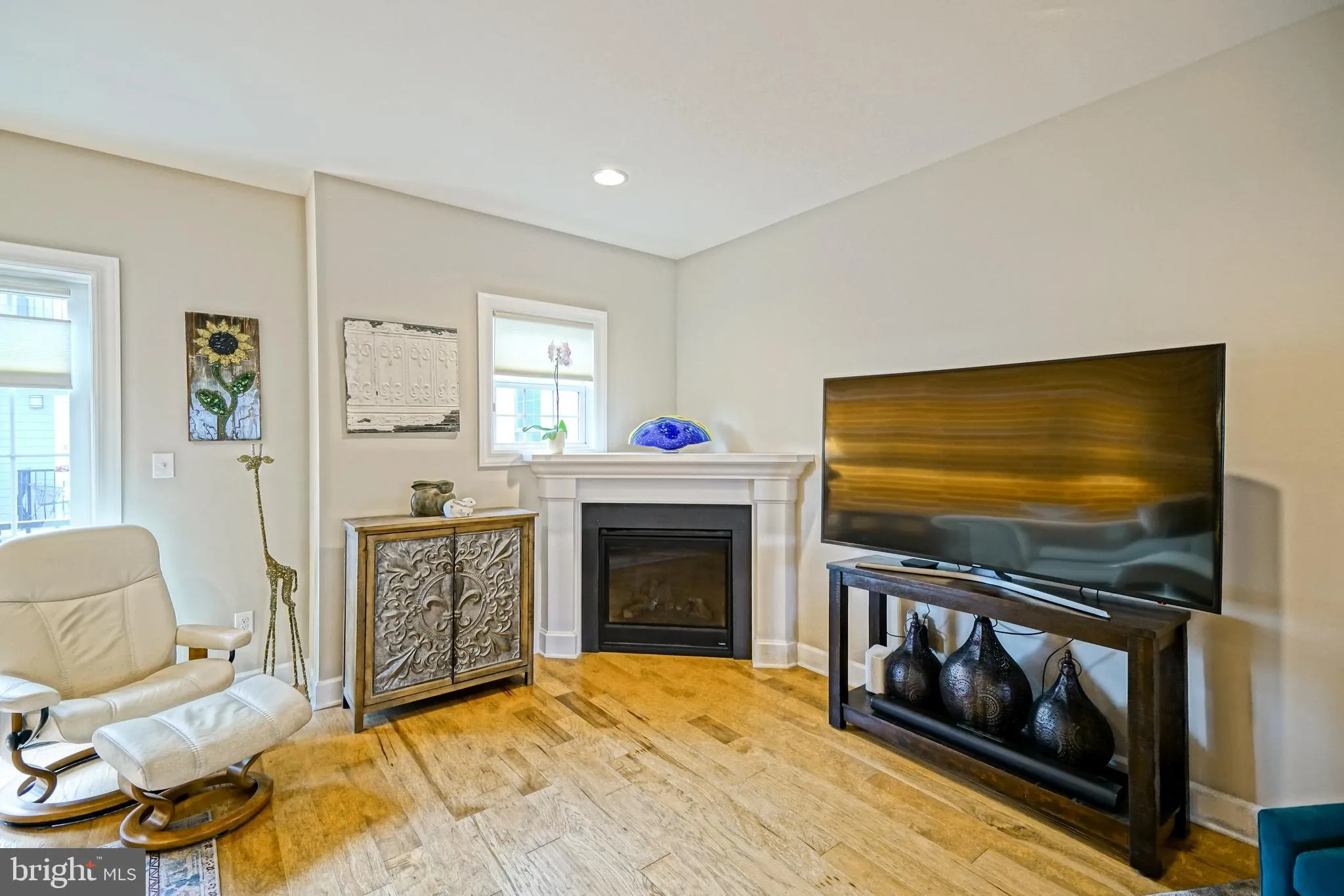 Lewes, Delaware 19958, United States, 3 Bedrooms Bedrooms, ,4 BathroomsBathrooms,Residential,Pending,200264