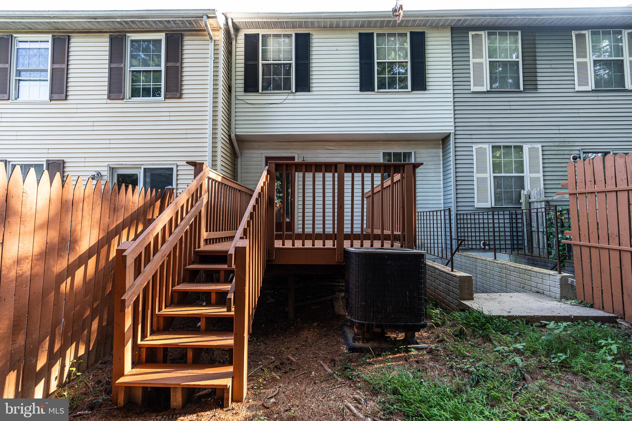 PARK MANOR CONDOMINIUMS - Residential Lease