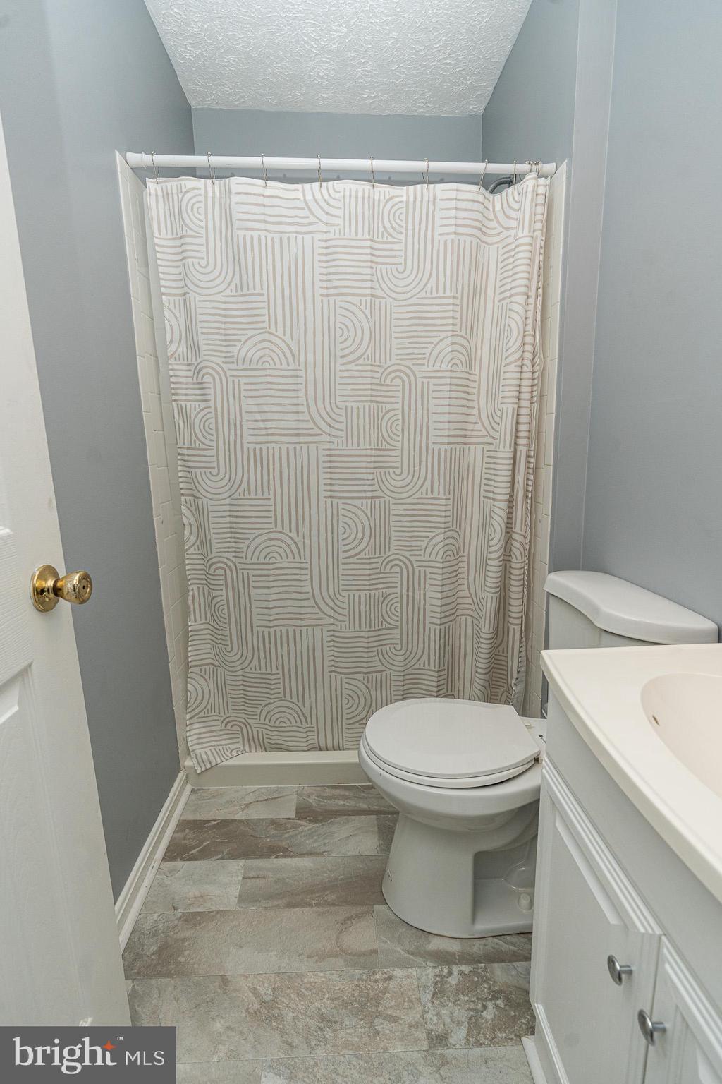 PARK MANOR CONDOMINIUMS - Residential Lease