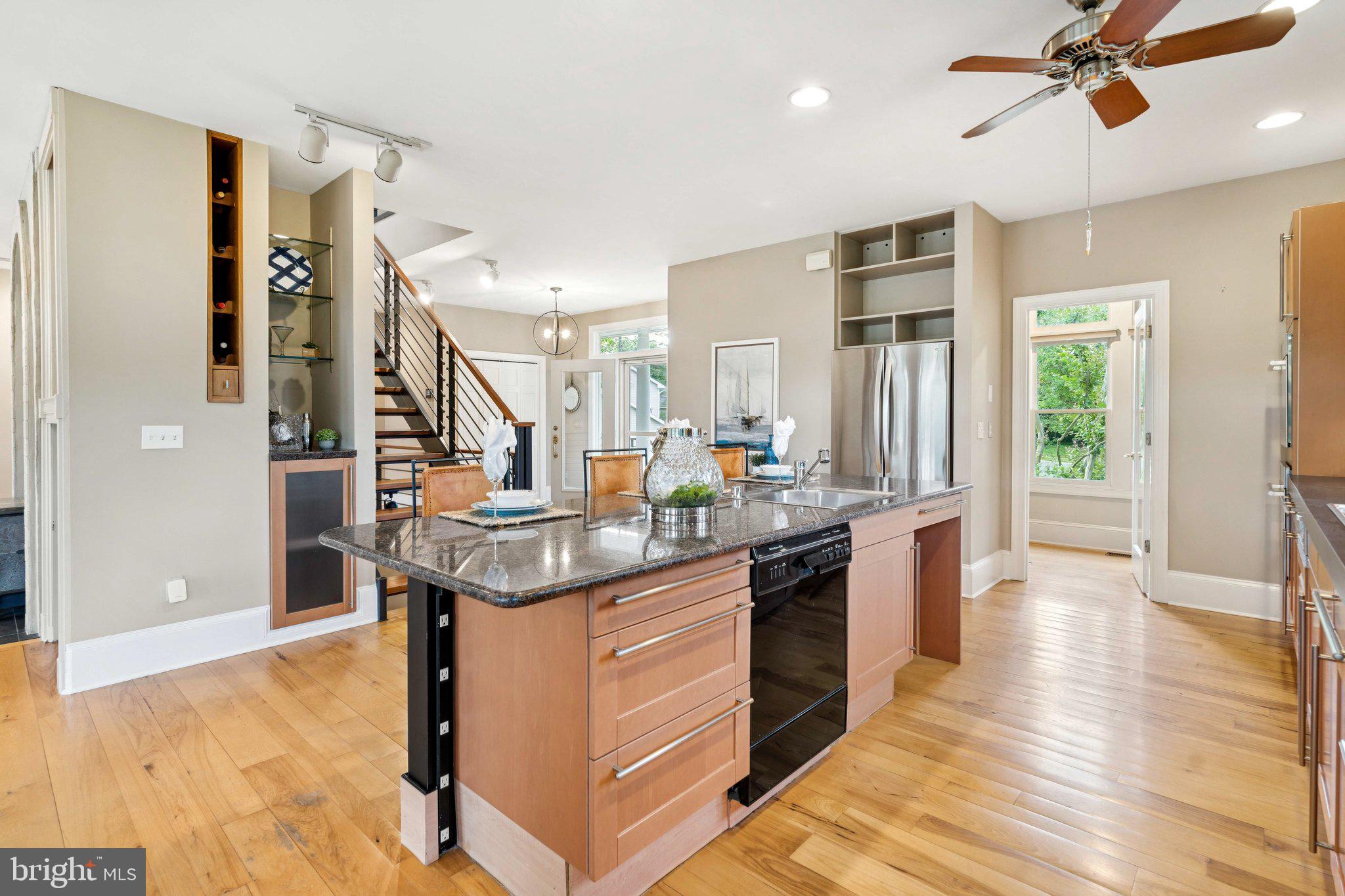 4873 ANCHORS WAY