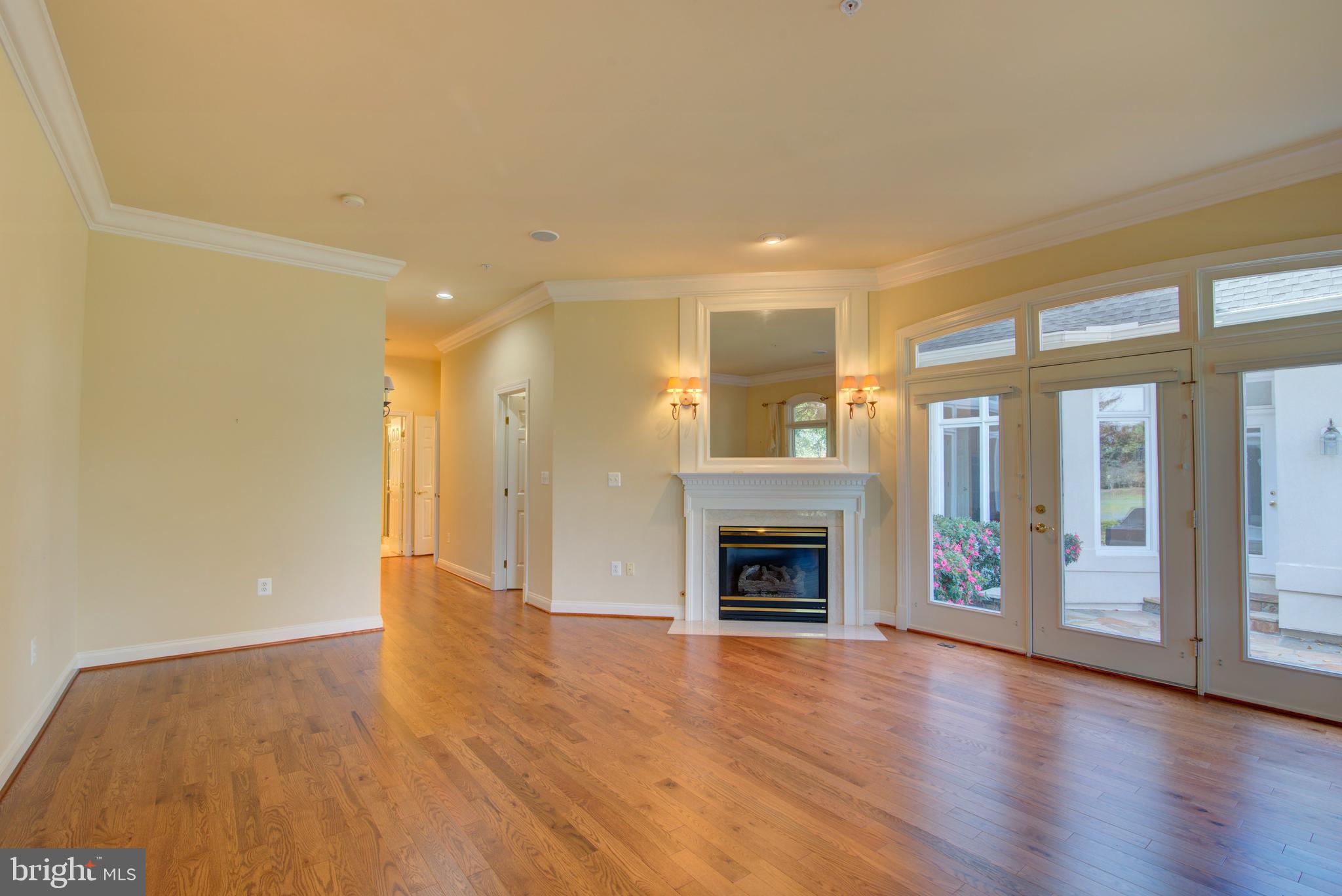 RIVER CREEK - Residential