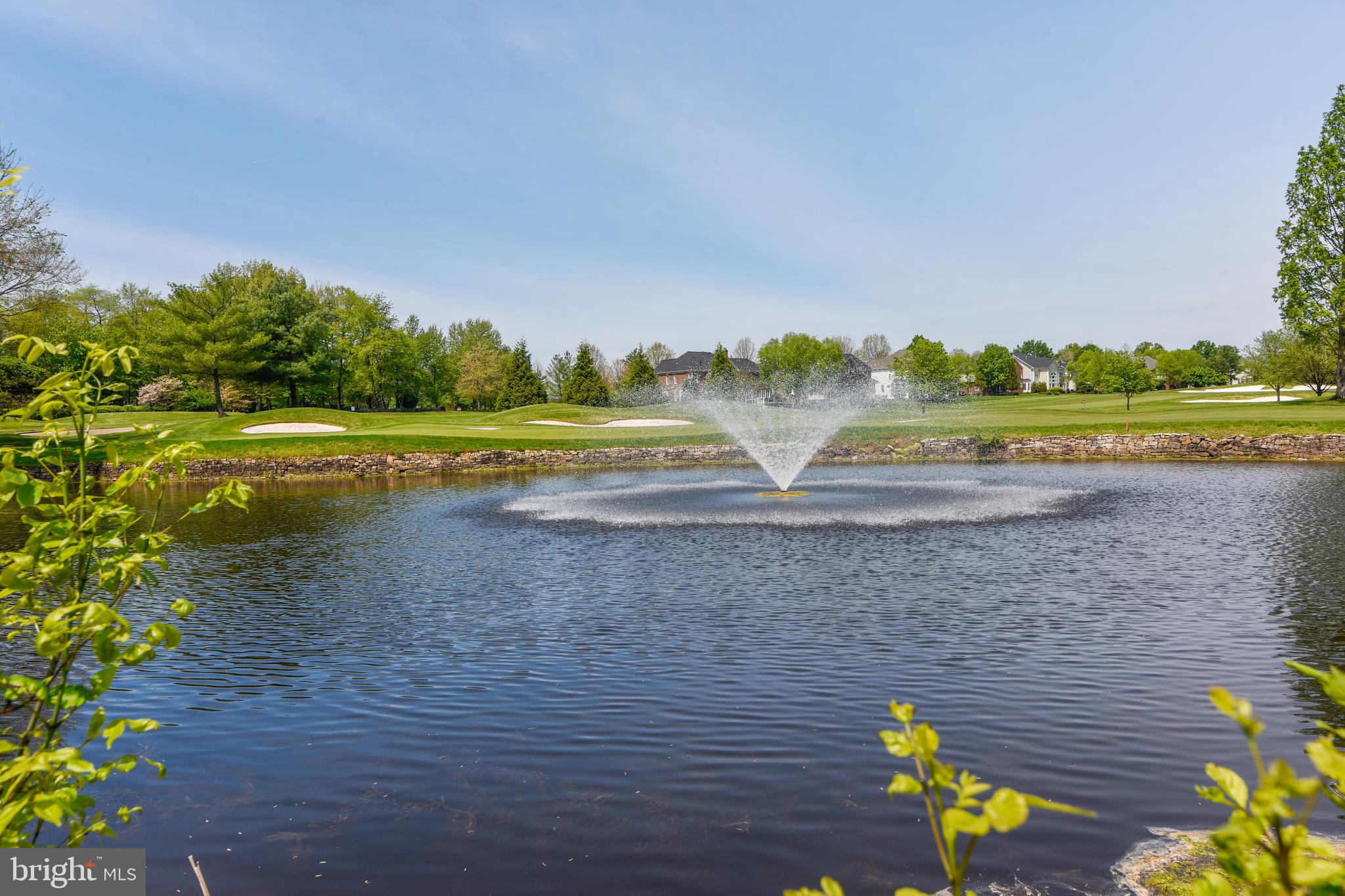 RIVER CREEK - Residential