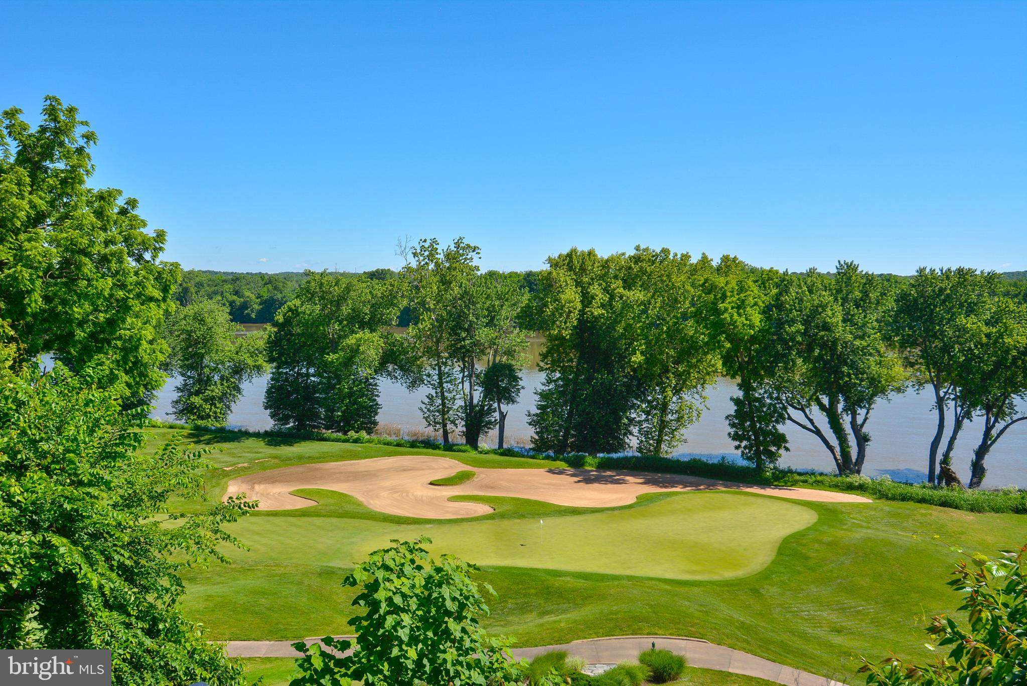 RIVER CREEK - Residential