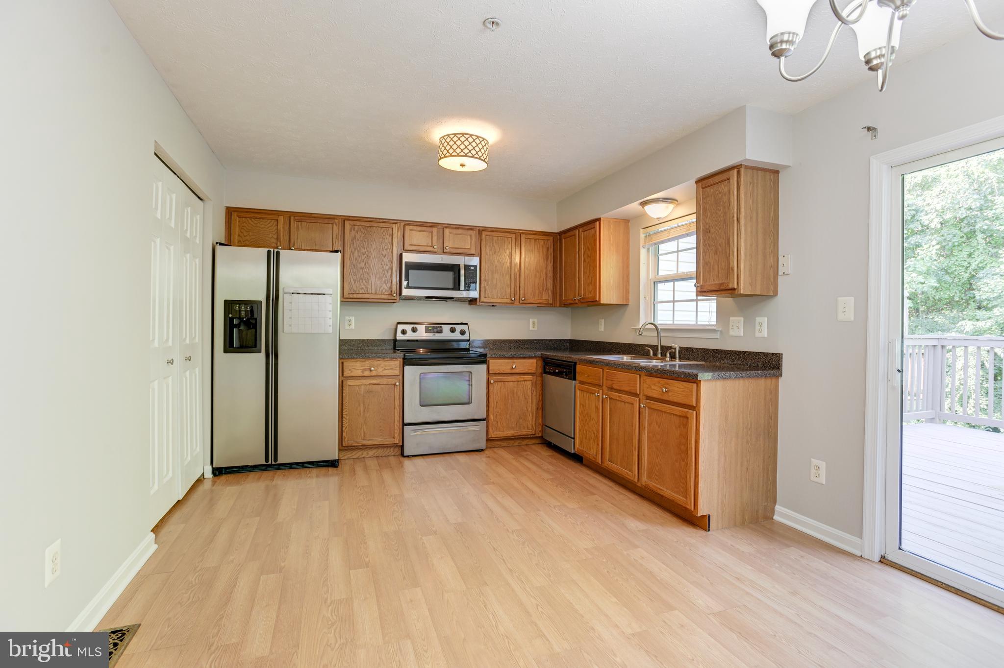 WOODS OF BAYVIEW - Residential