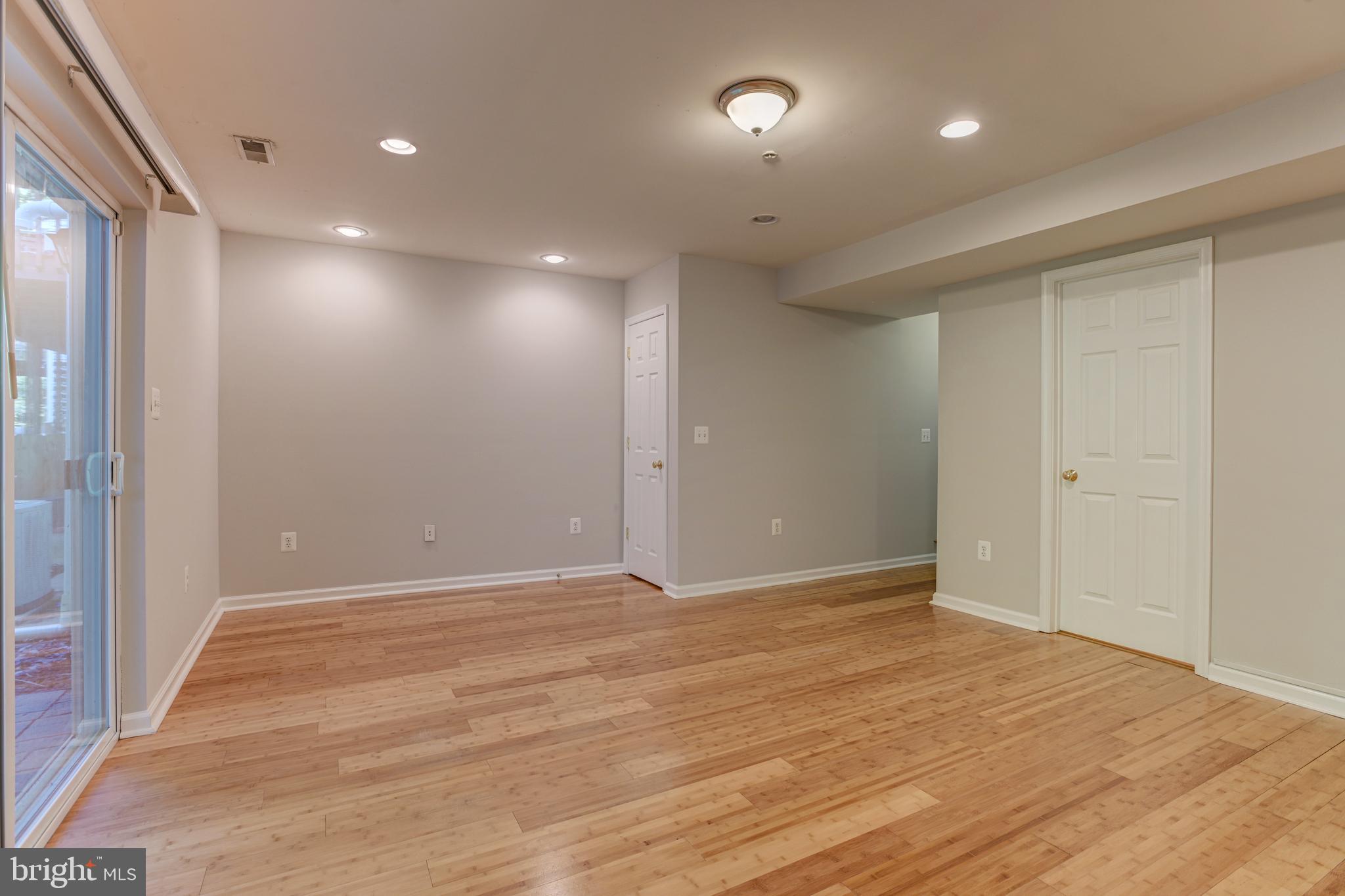 WOODS OF BAYVIEW - Residential