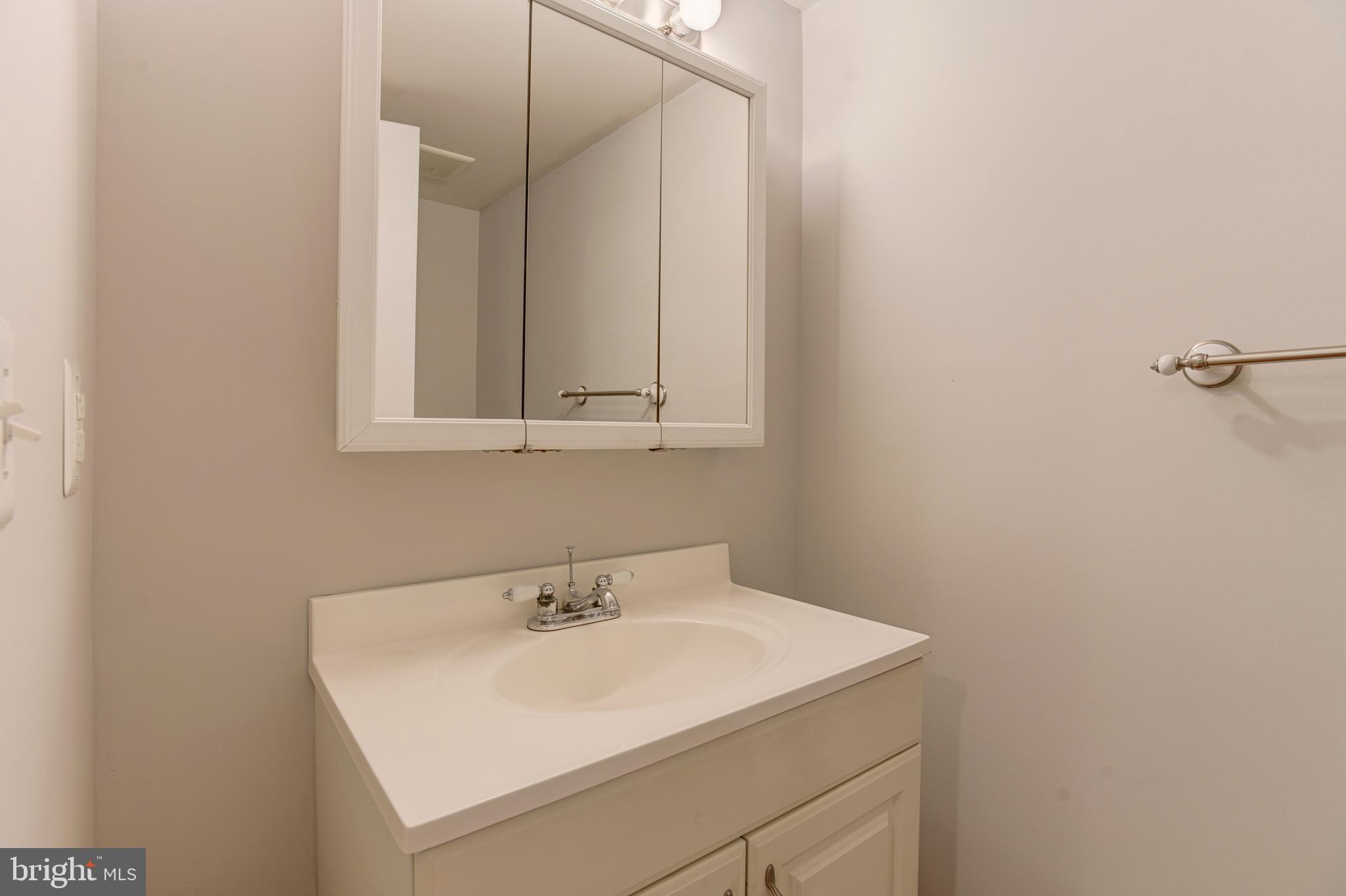 WOODS OF BAYVIEW - Residential