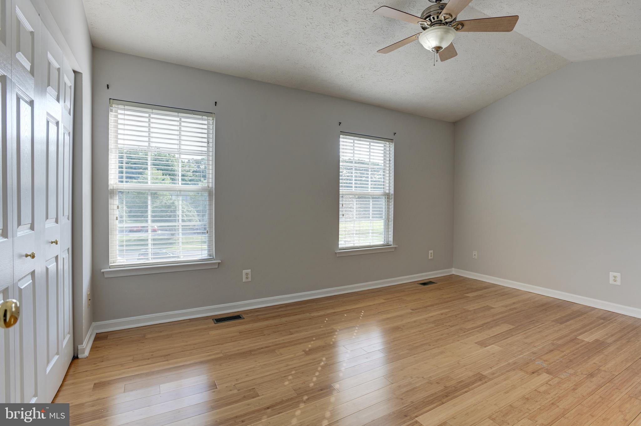 WOODS OF BAYVIEW - Residential