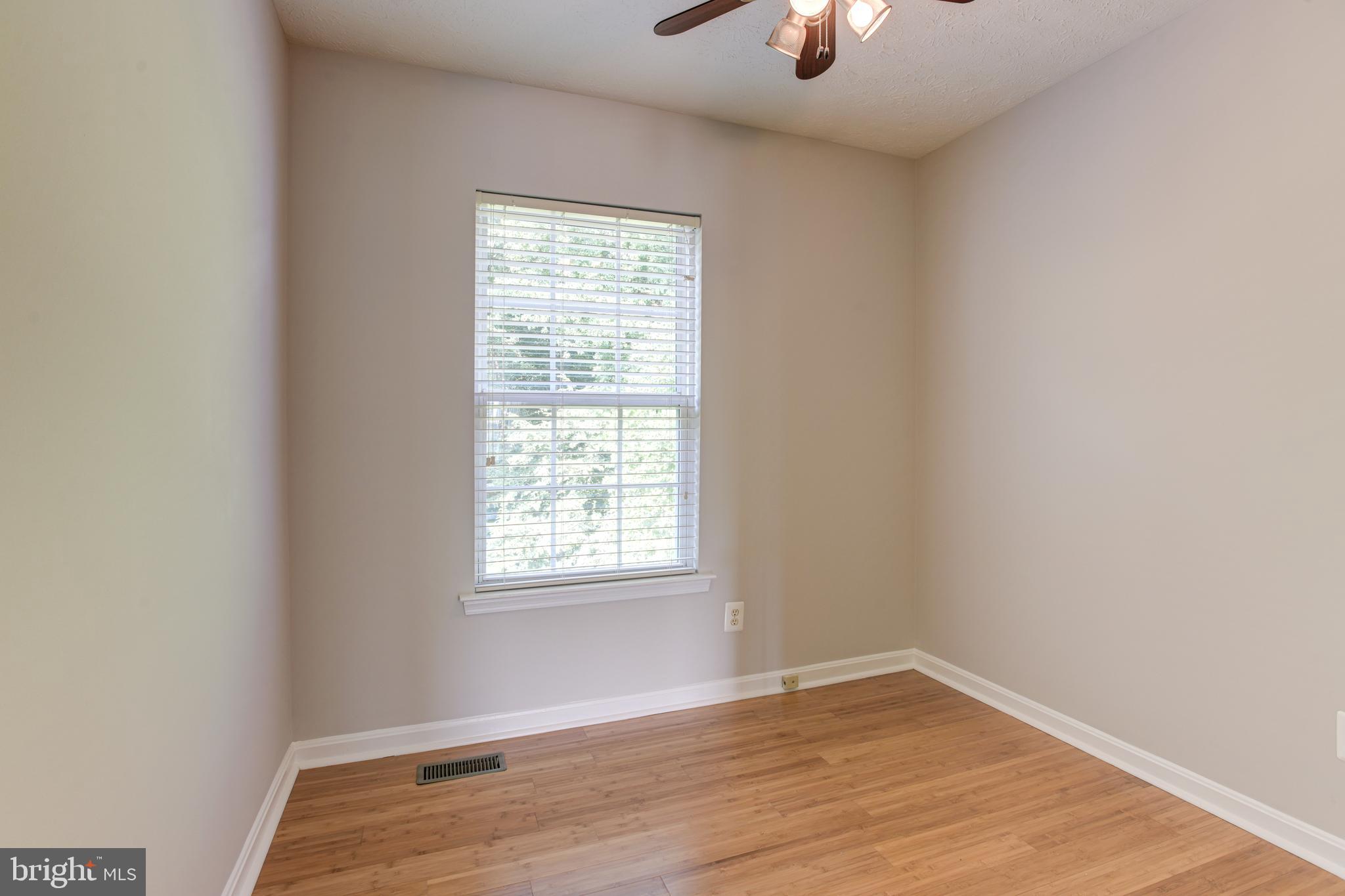 WOODS OF BAYVIEW - Residential