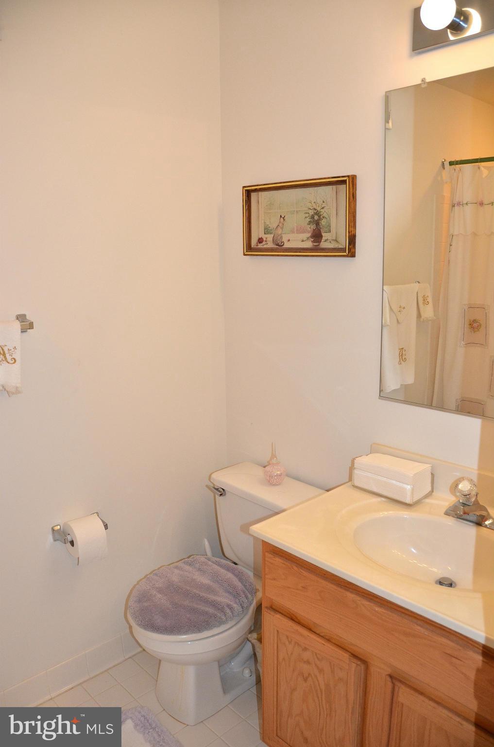 COURTS AT BELLE POINTE - Residential