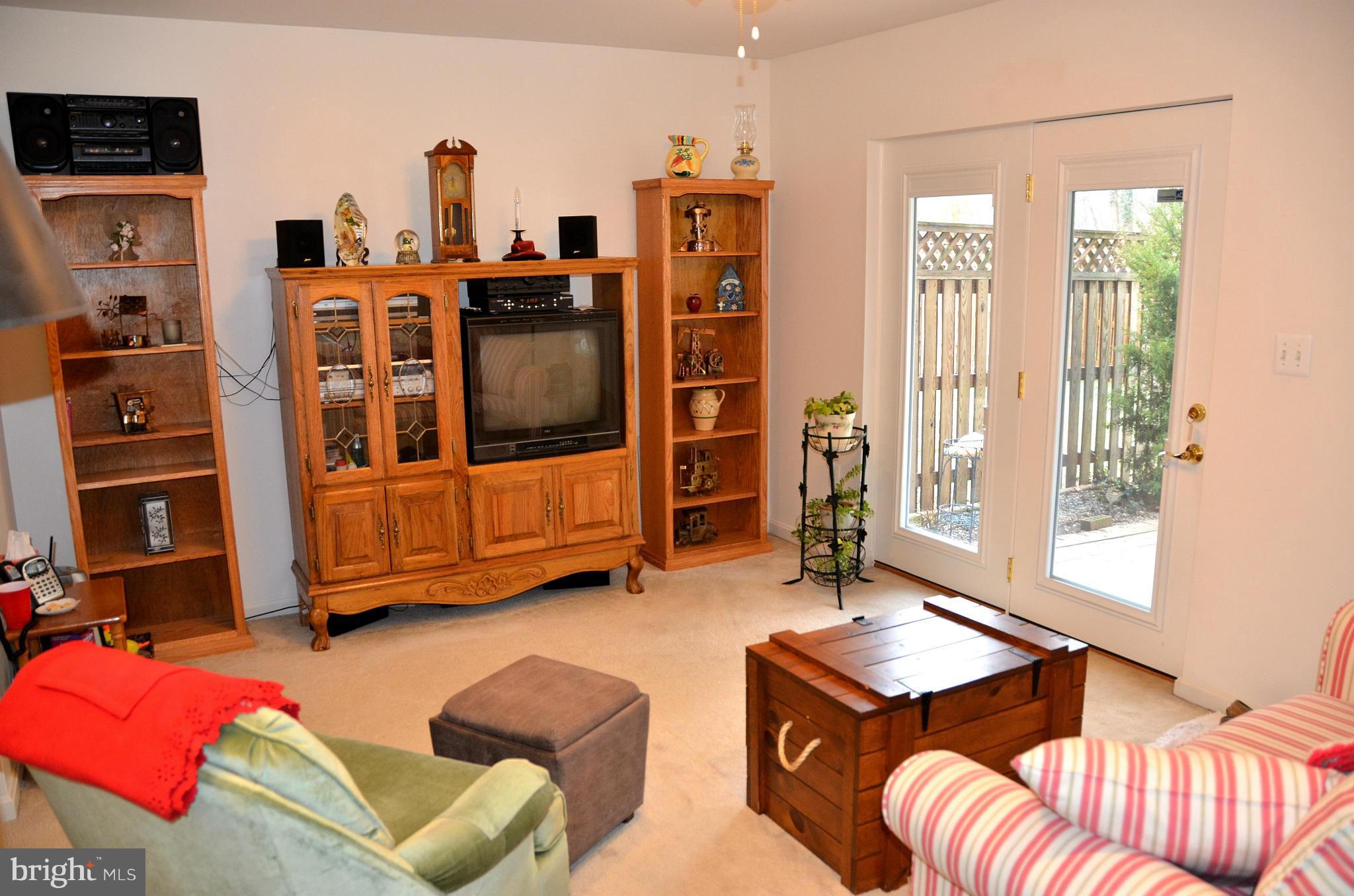 COURTS AT BELLE POINTE - Residential