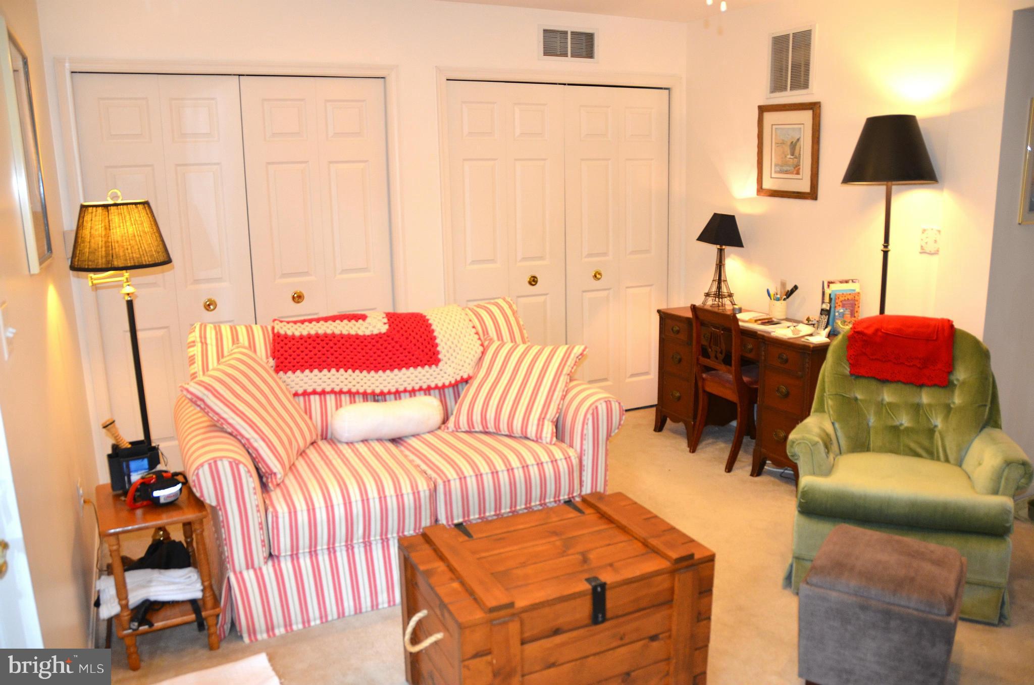 COURTS AT BELLE POINTE - Residential