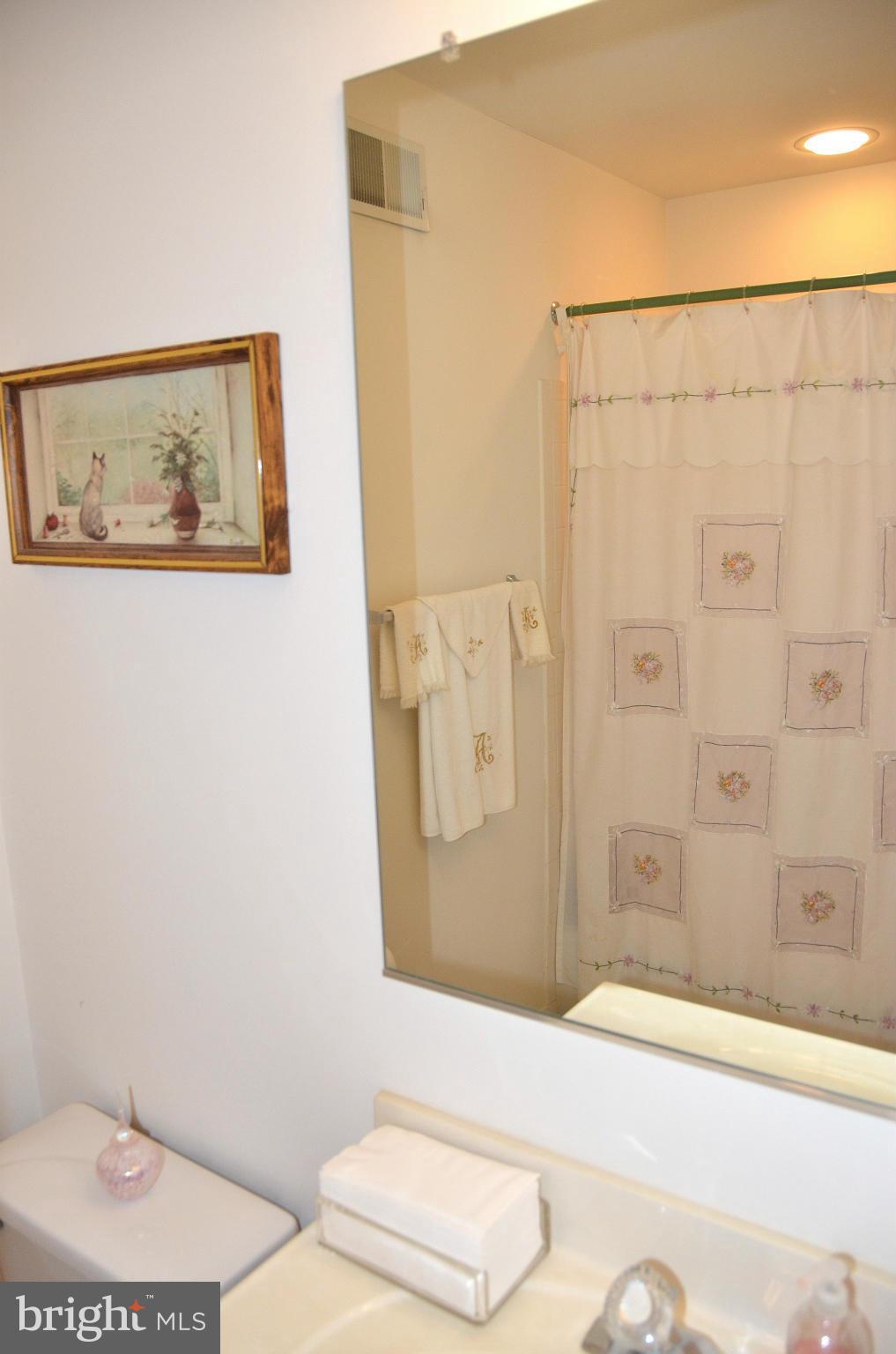 COURTS AT BELLE POINTE - Residential