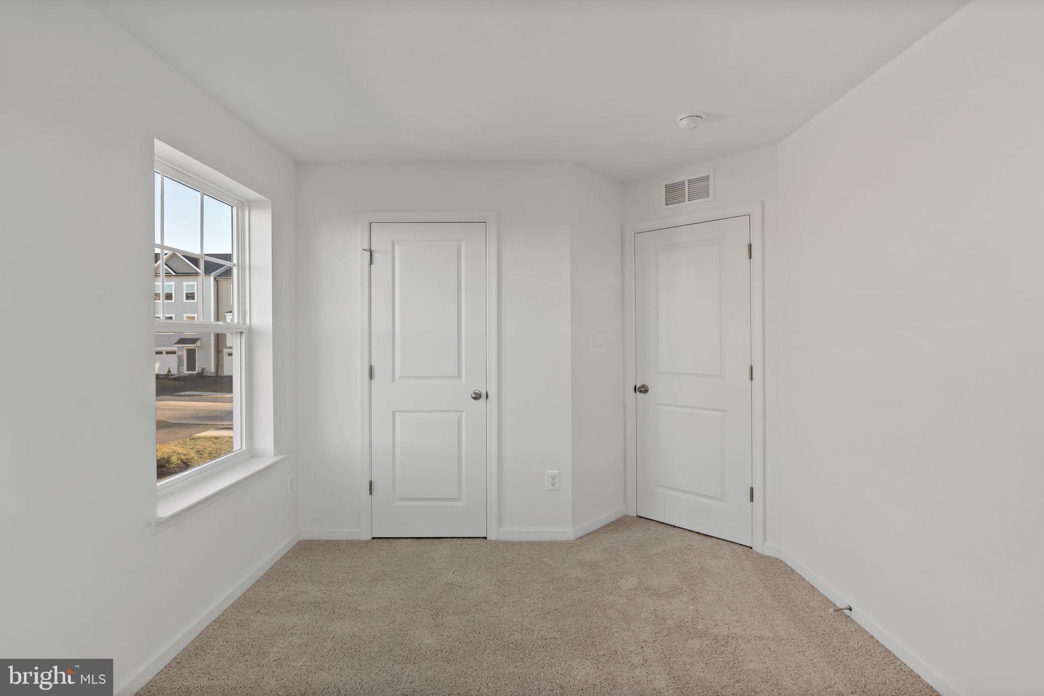 SOUTH BROOK - Residential